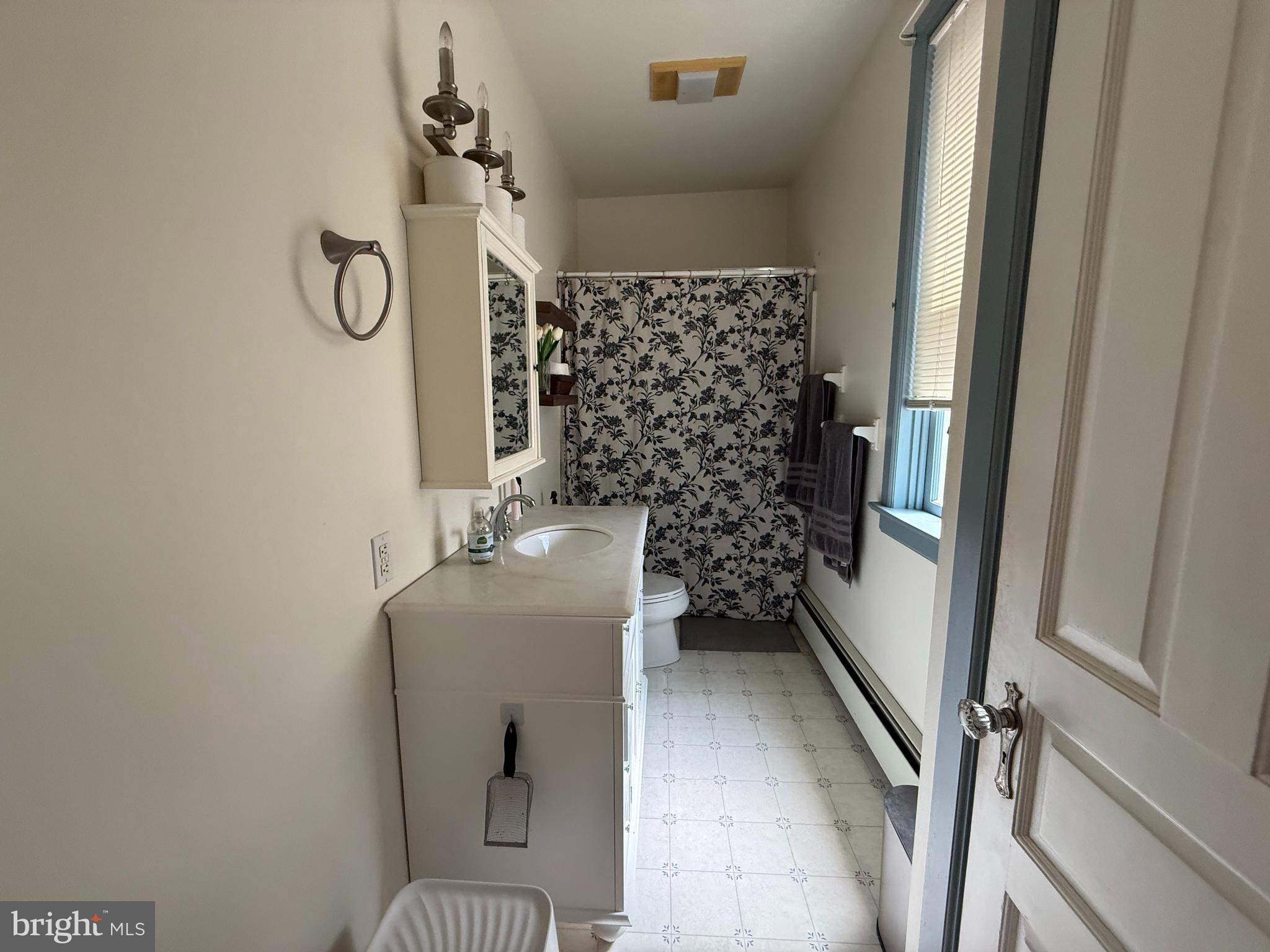 ELMWOOD - Residential Income