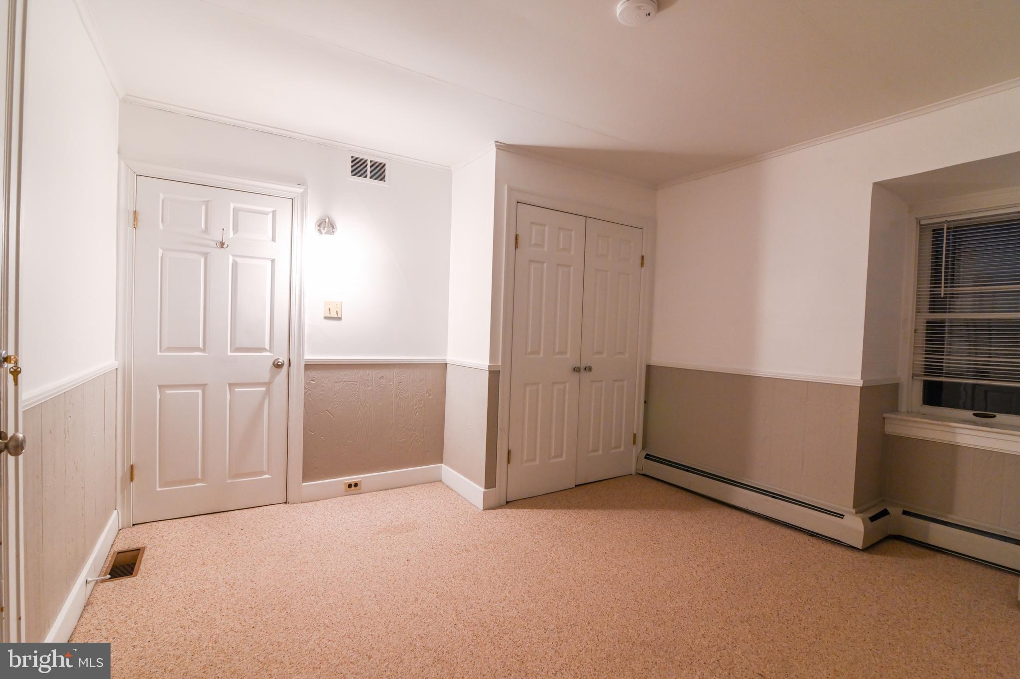 ELMWOOD - Residential Income