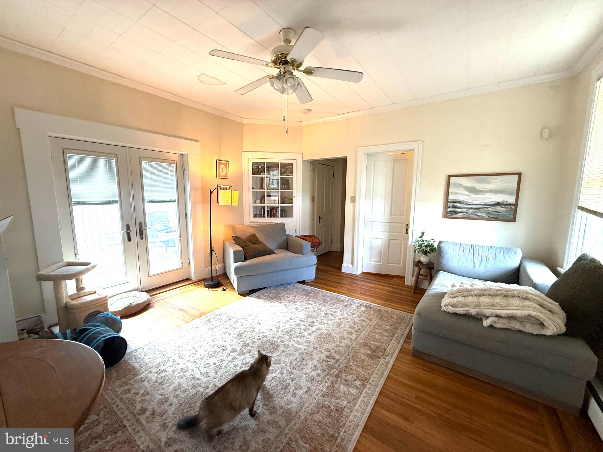 ELMWOOD - Residential Income