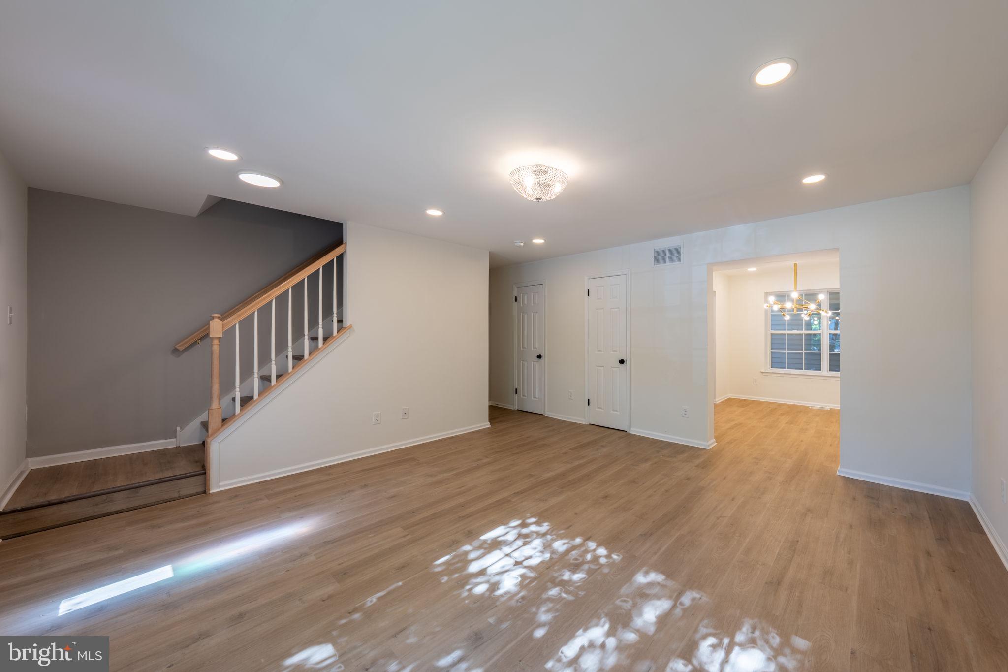 PATRIOTS RIDGE - Residential