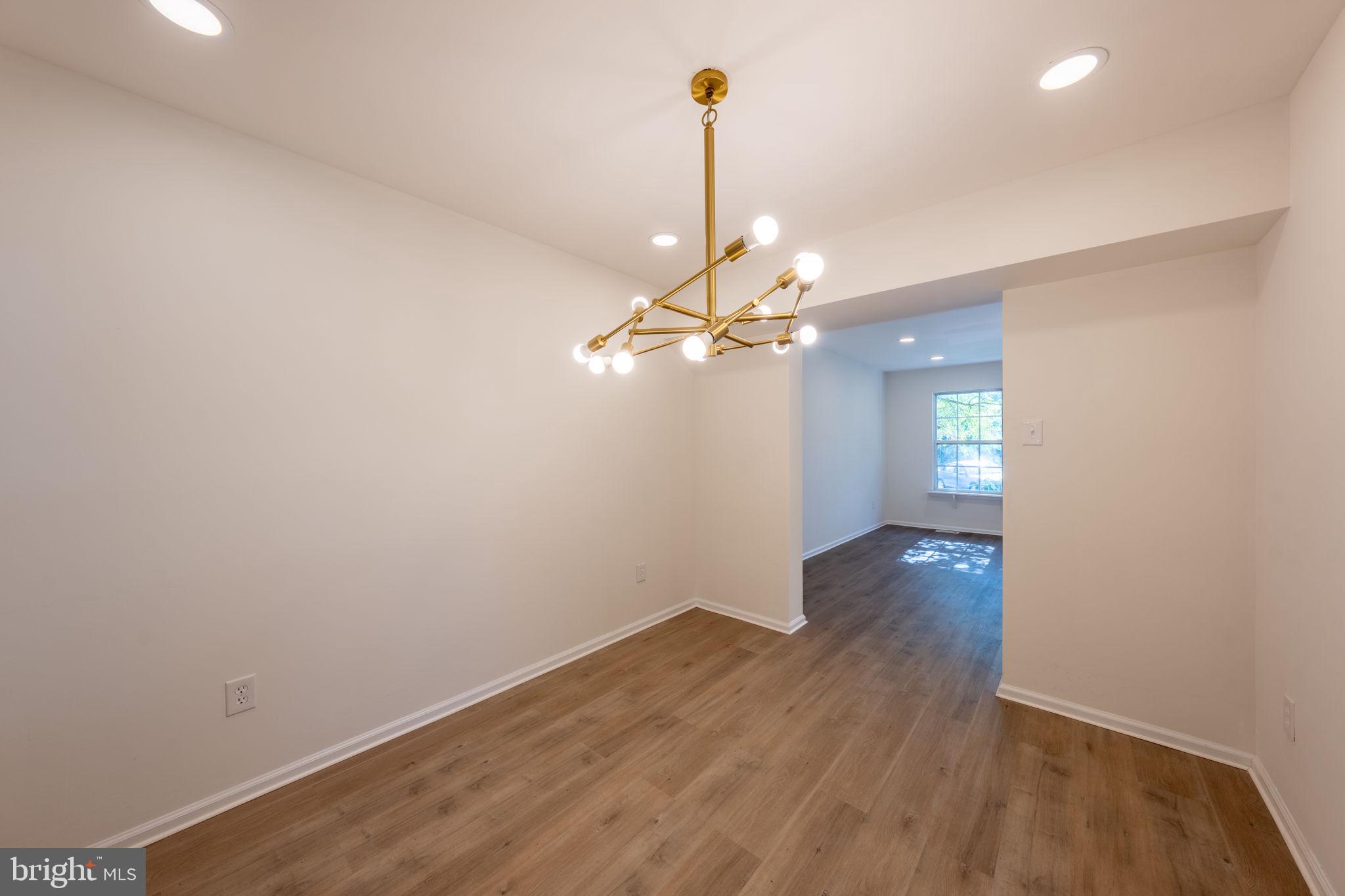 PATRIOTS RIDGE - Residential