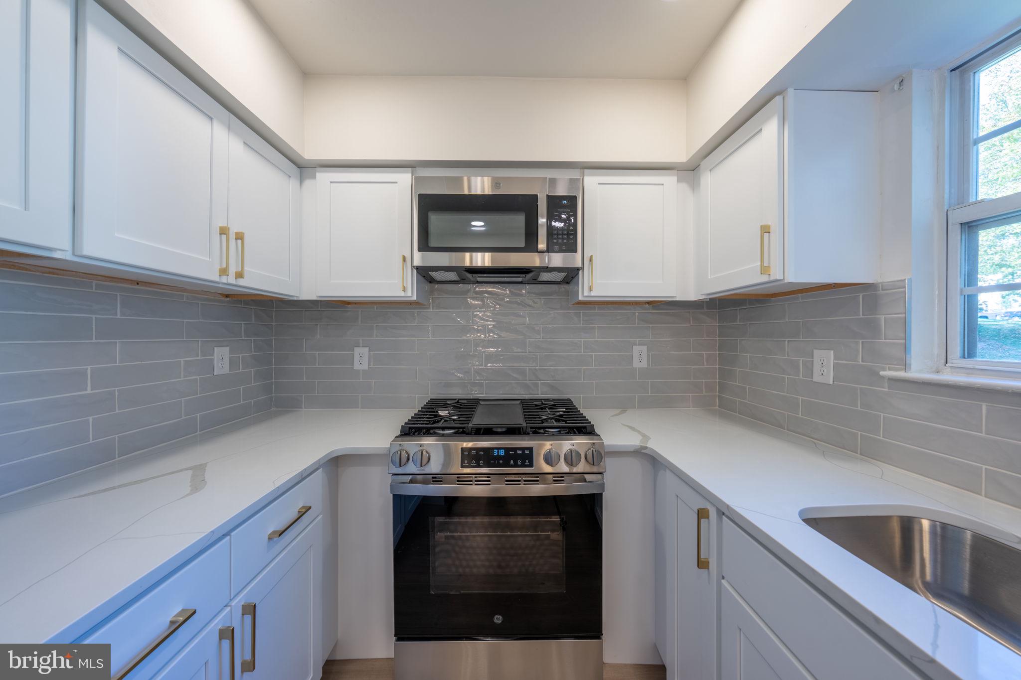 PATRIOTS RIDGE - Residential