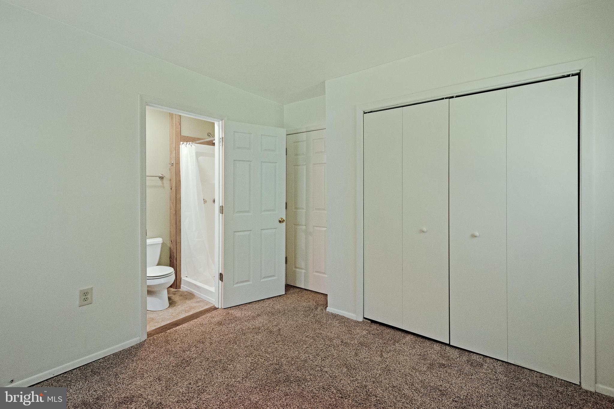 SHADY SIDE - Residential Lease