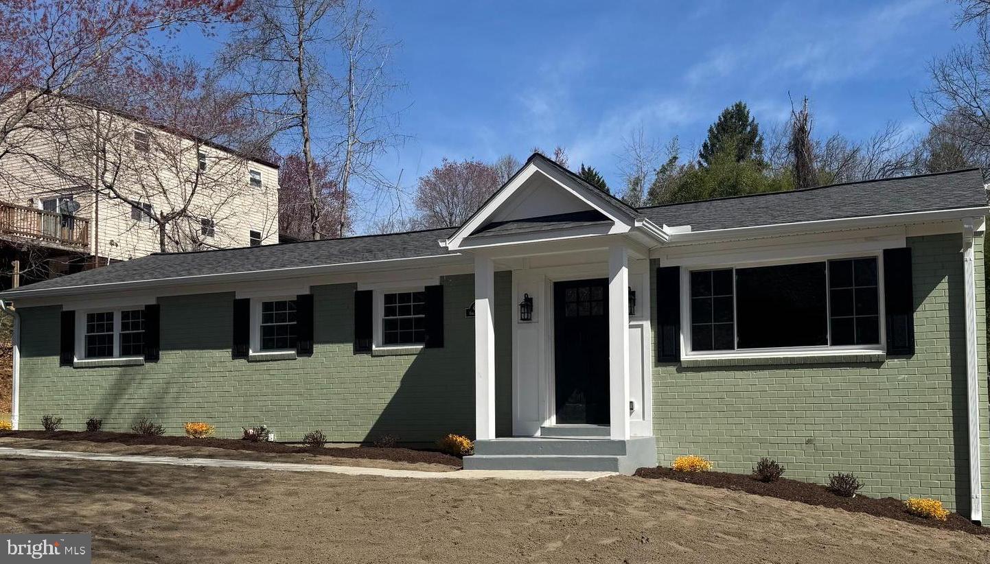 OAKLAWN MANOR - Residential