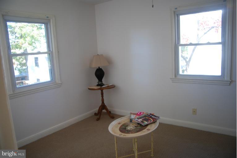 CHESTNUT RIDGE MANOR - Residential