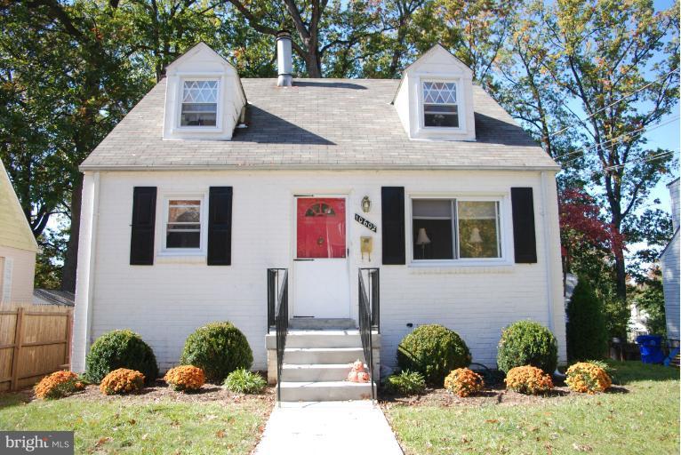 CHESTNUT RIDGE MANOR - Residential