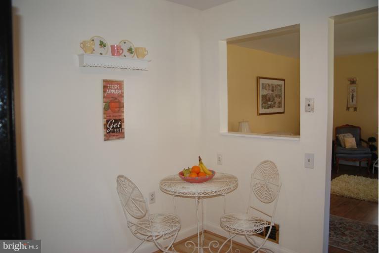 CHESTNUT RIDGE MANOR - Residential