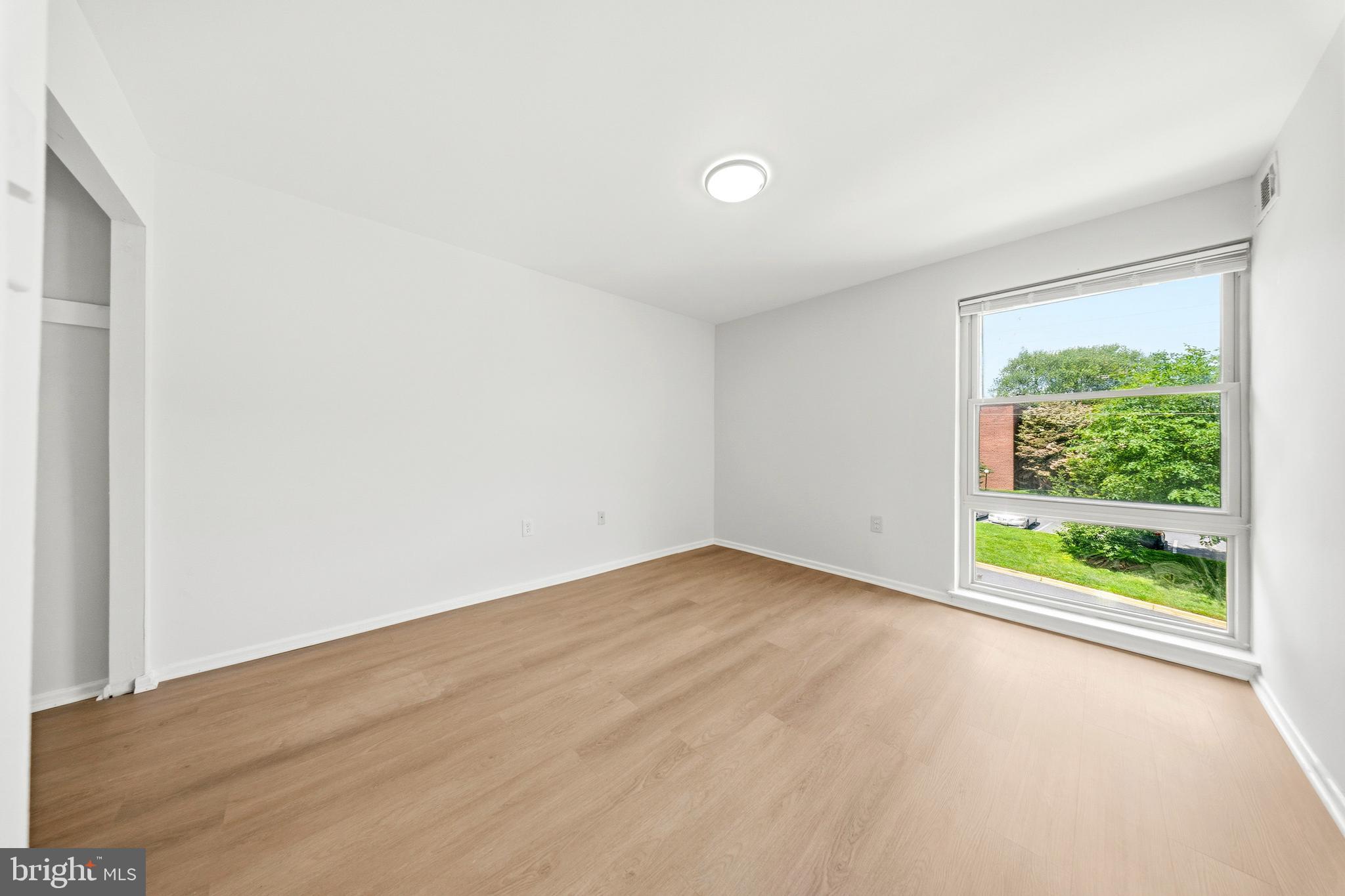GLENWAYE GARDENS - Residential