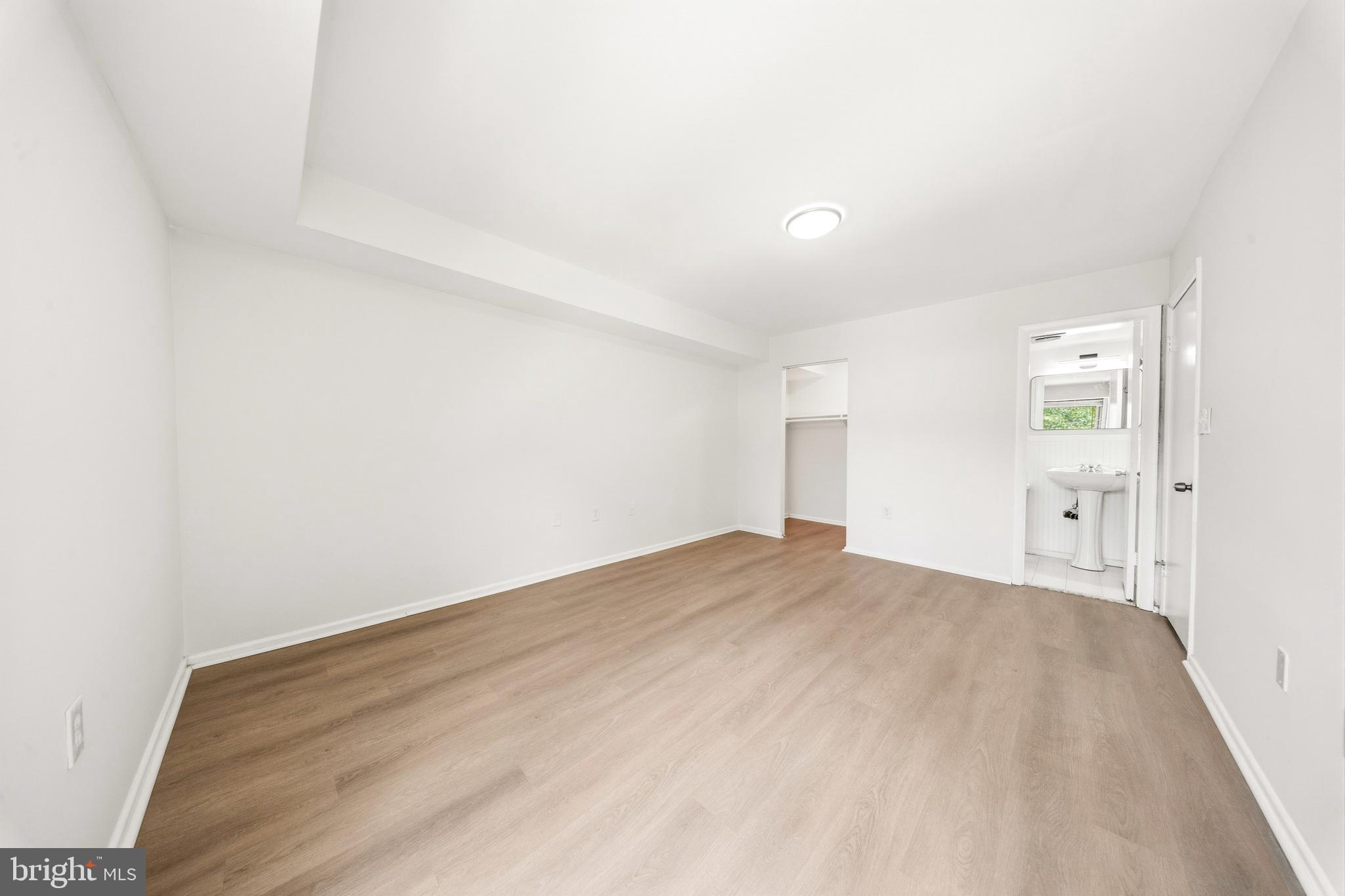 GLENWAYE GARDENS - Residential