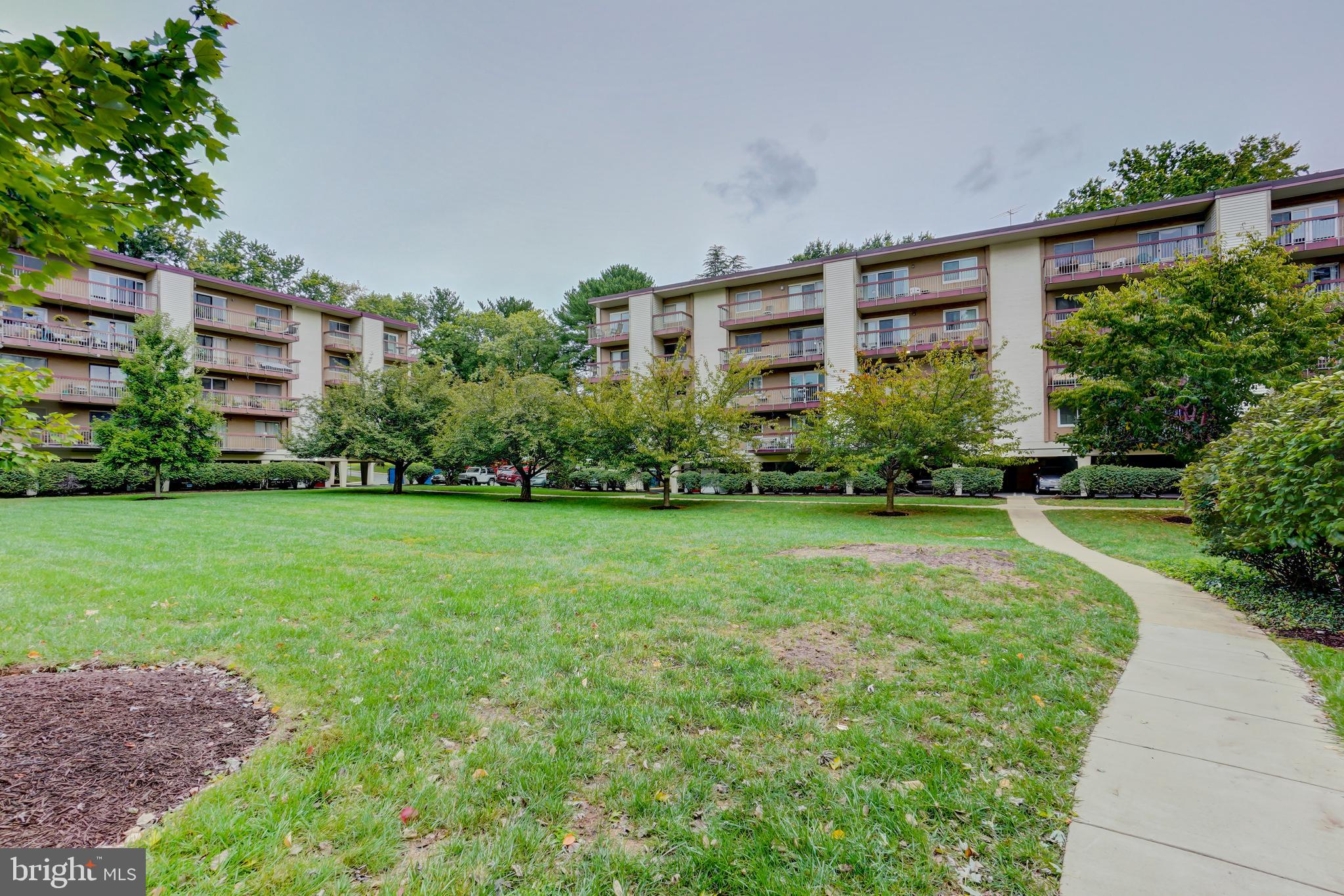 WEST SPRING - Residential