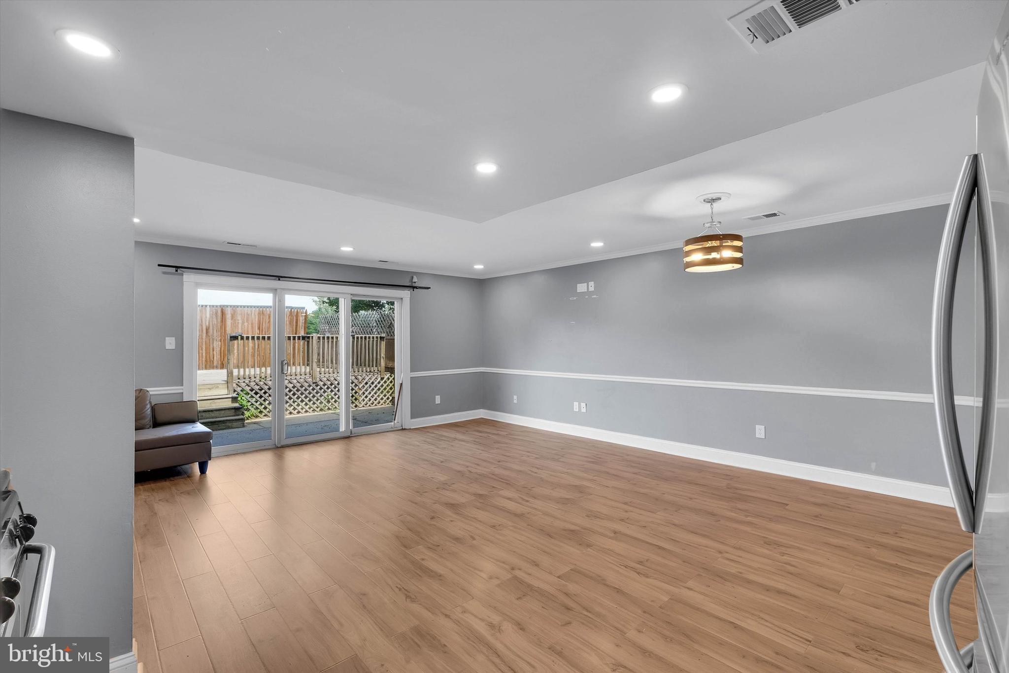 MILLBROOK - Residential