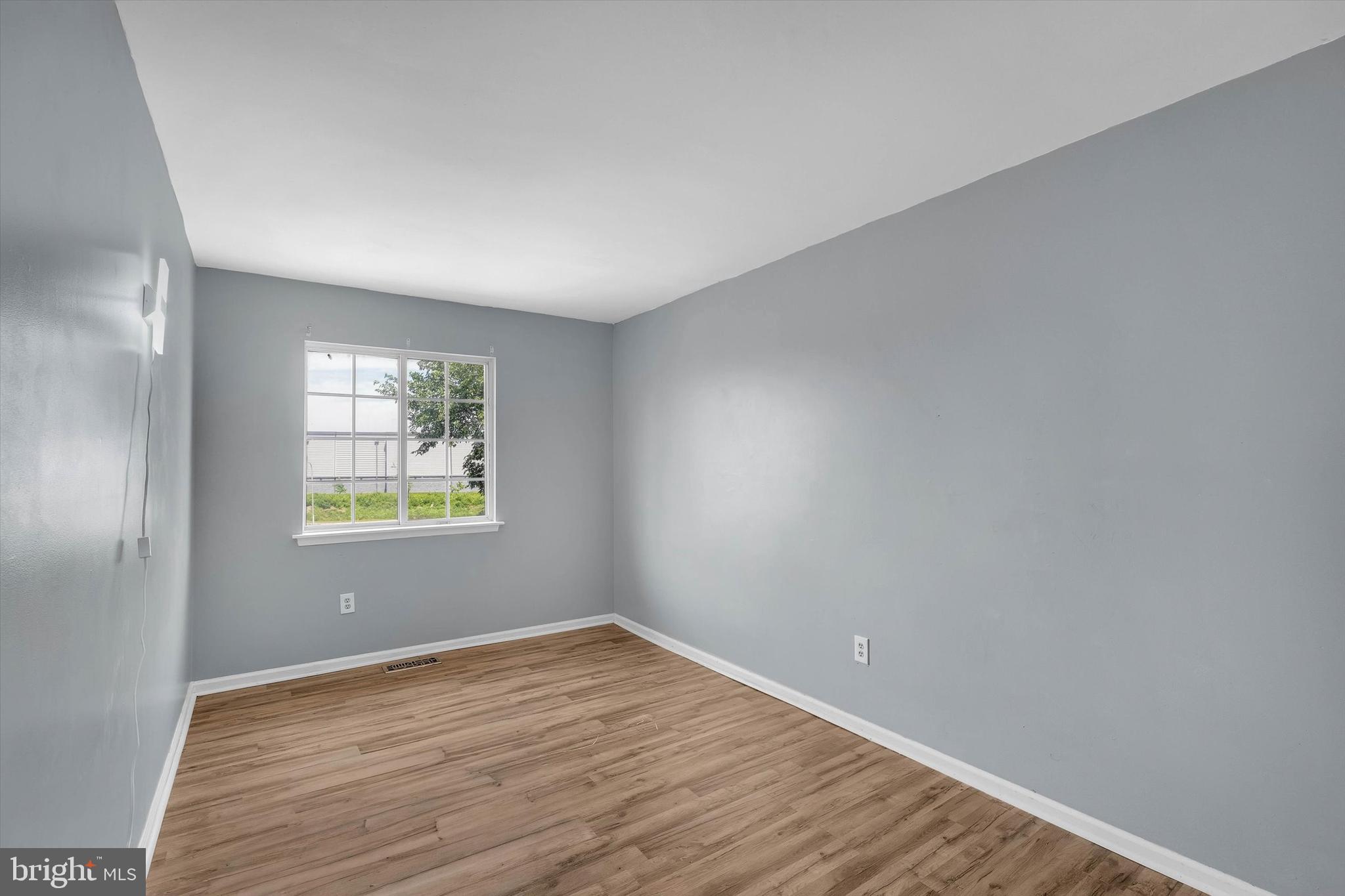 MILLBROOK - Residential