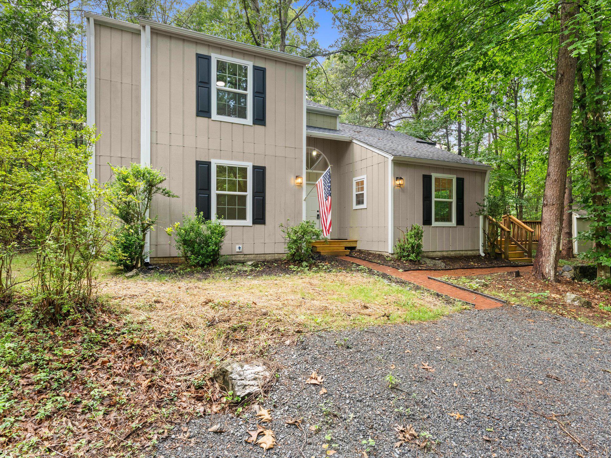 CEDAR DRIVE - Residential