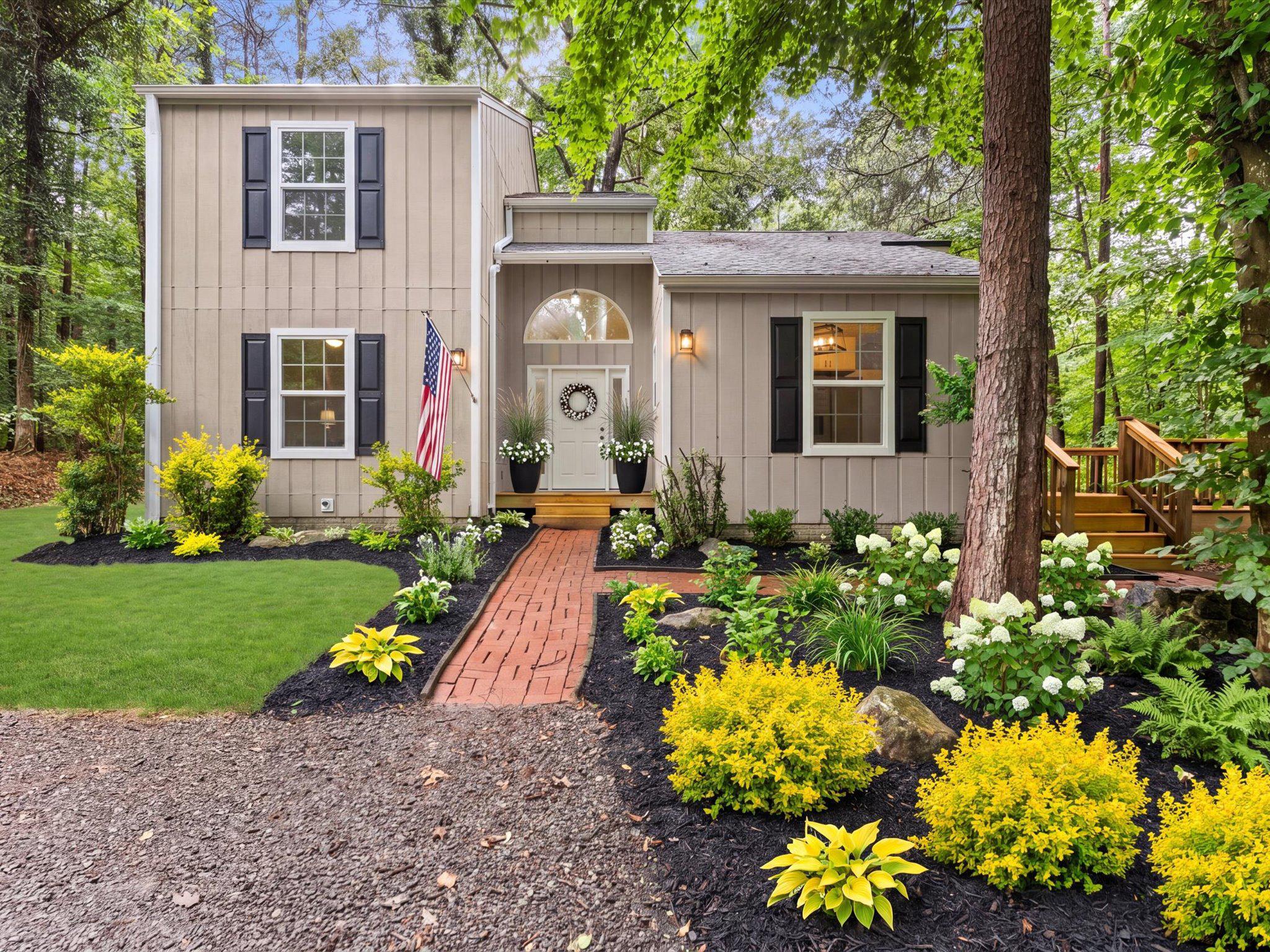 CEDAR DRIVE - Residential