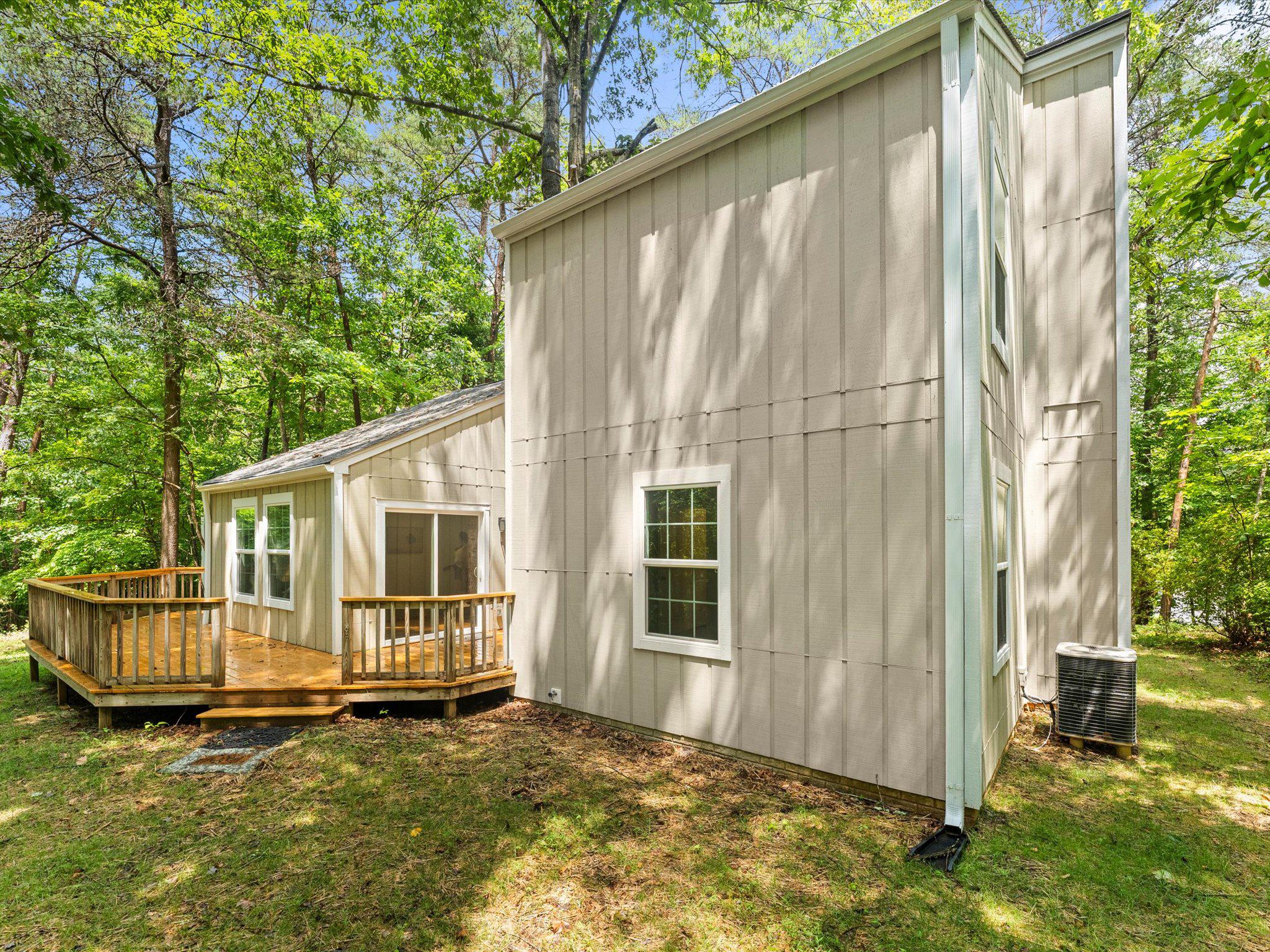 CEDAR DRIVE - Residential