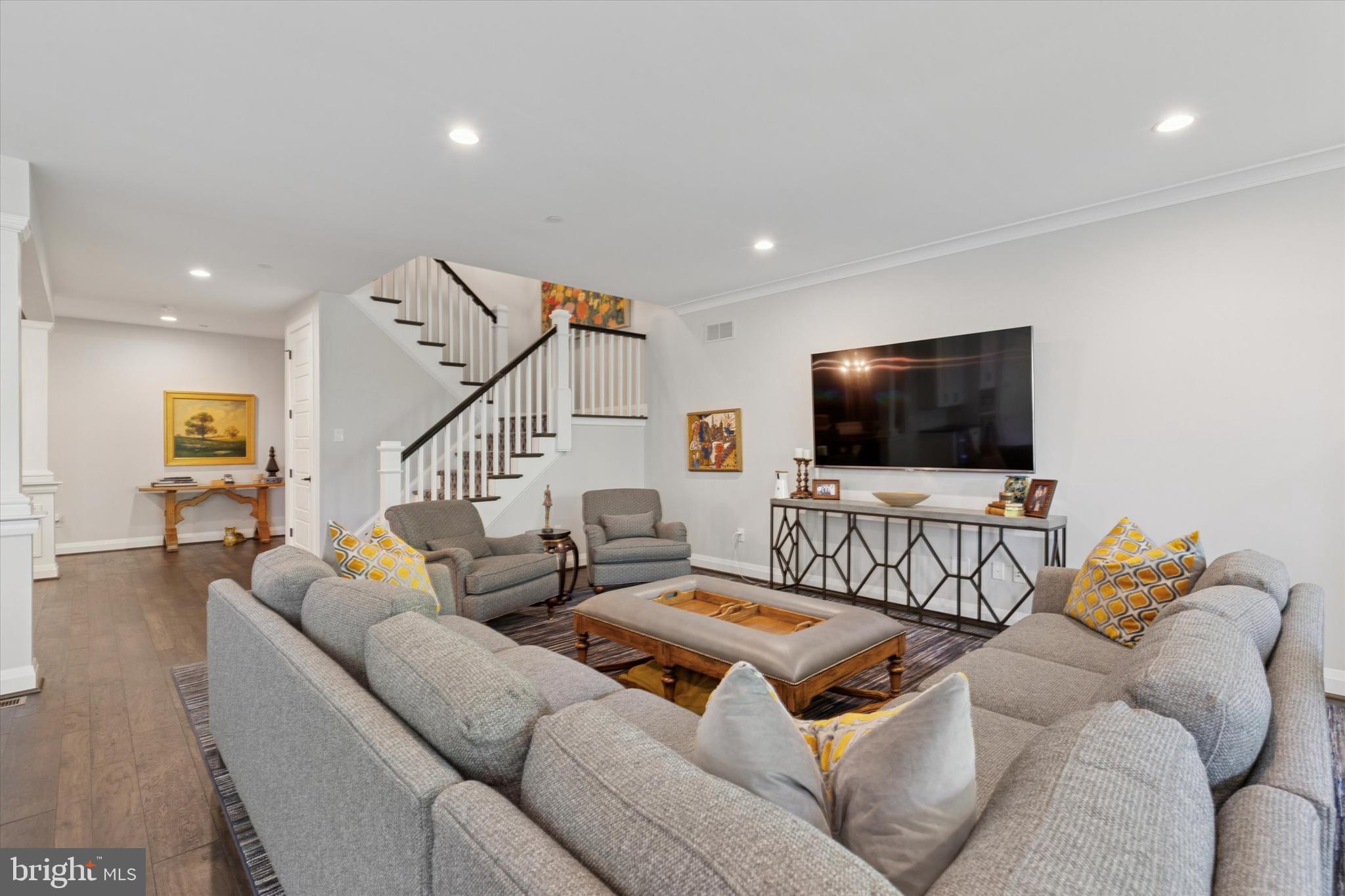 RESERVE AT CREEKSIDE - Residential