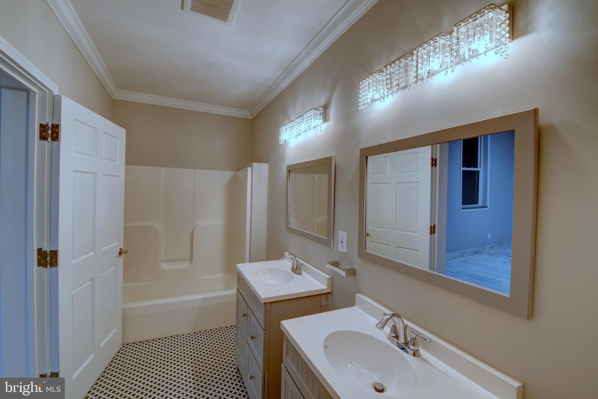 BERKSHIRE GARDENS - Residential Lease
