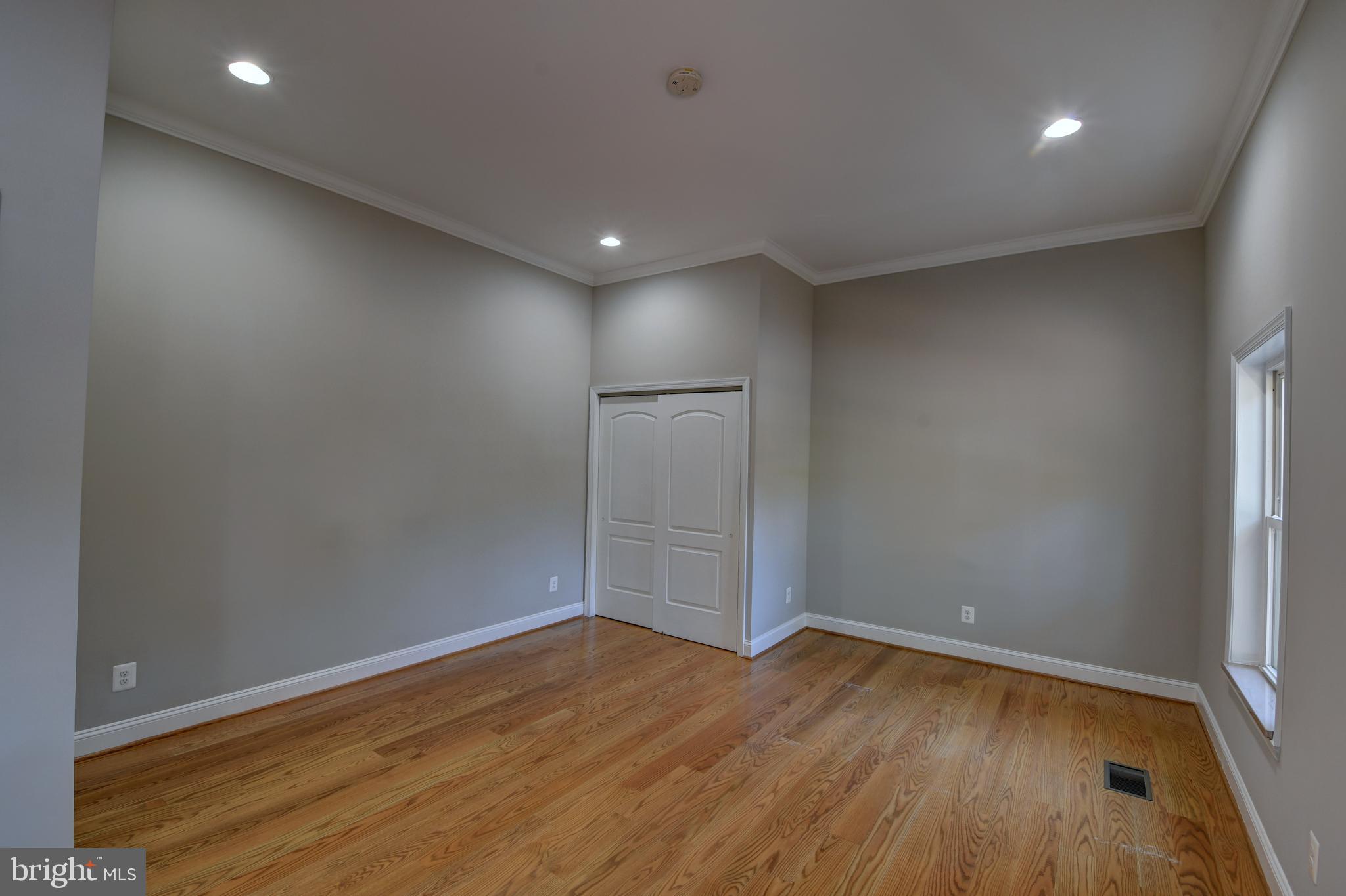 BERKSHIRE GARDENS - Residential Lease