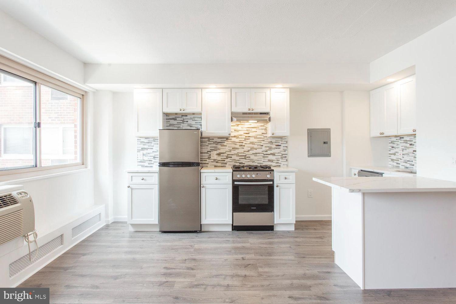 RITTENHOUSE SQUARE - Residential