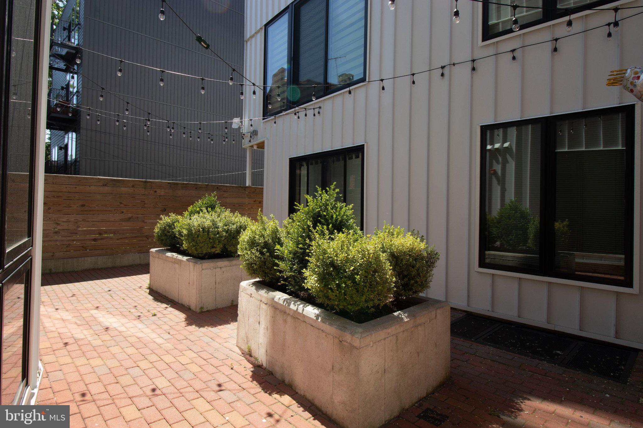 FAIRMOUNT - Residential
