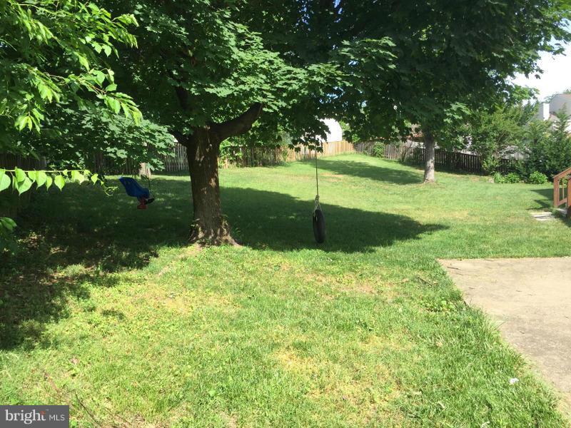OAK SPRINGS - Residential Lease