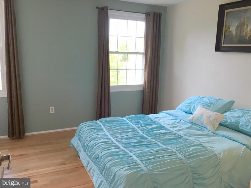 OAK SPRINGS - Residential Lease