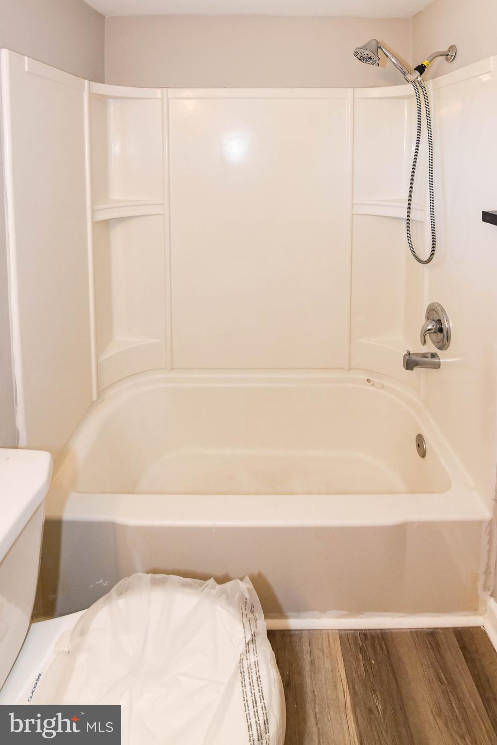 BELAIR-EDISON - Residential