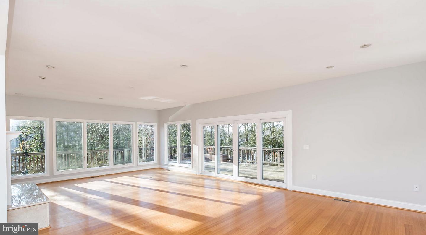 SOUTHDOWN ESTATES - Residential