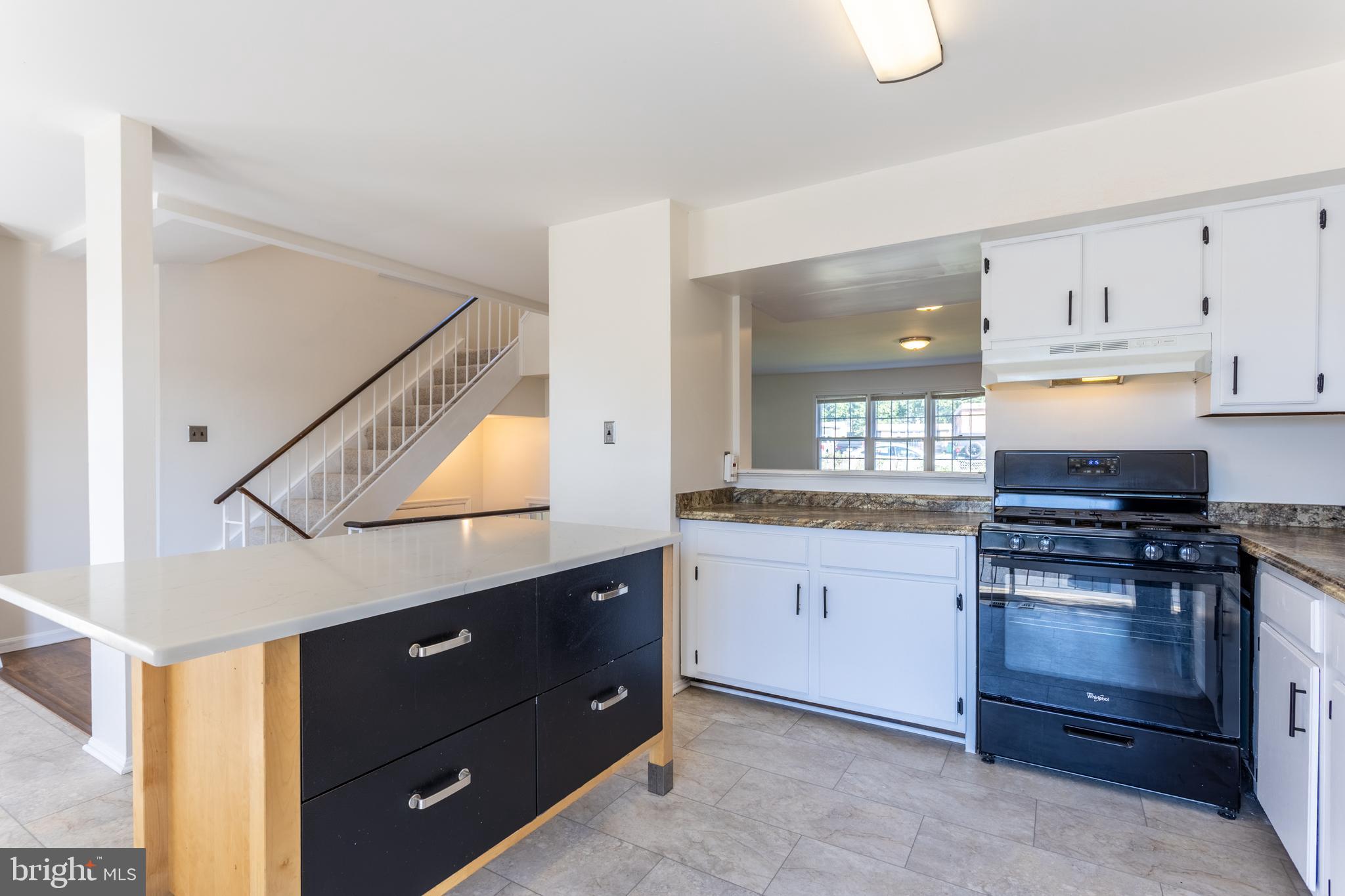 CALVERTON TOWNES - Residential