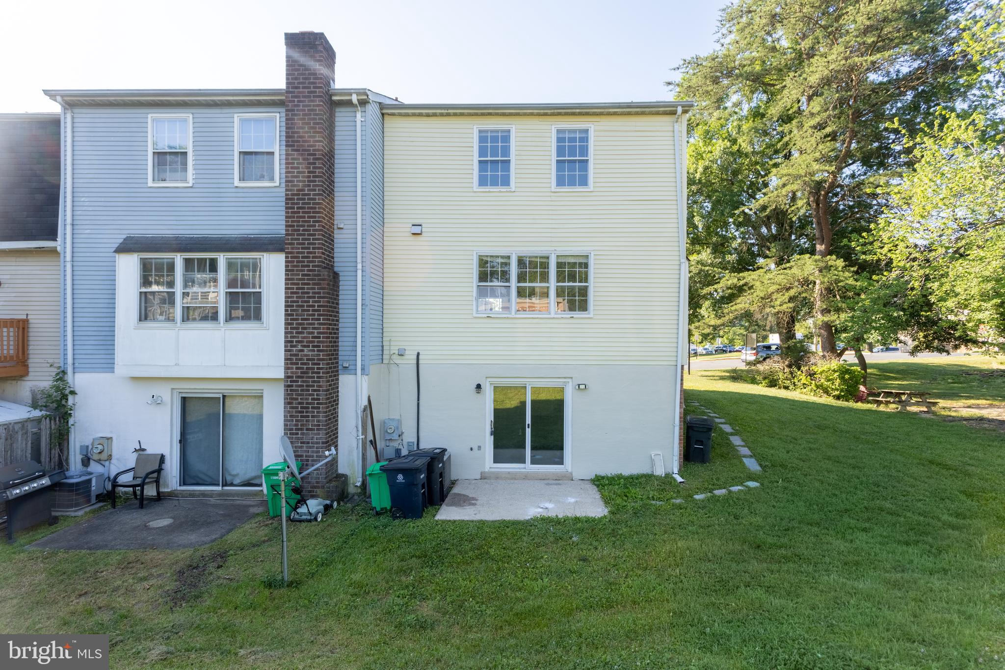 CALVERTON TOWNES - Residential