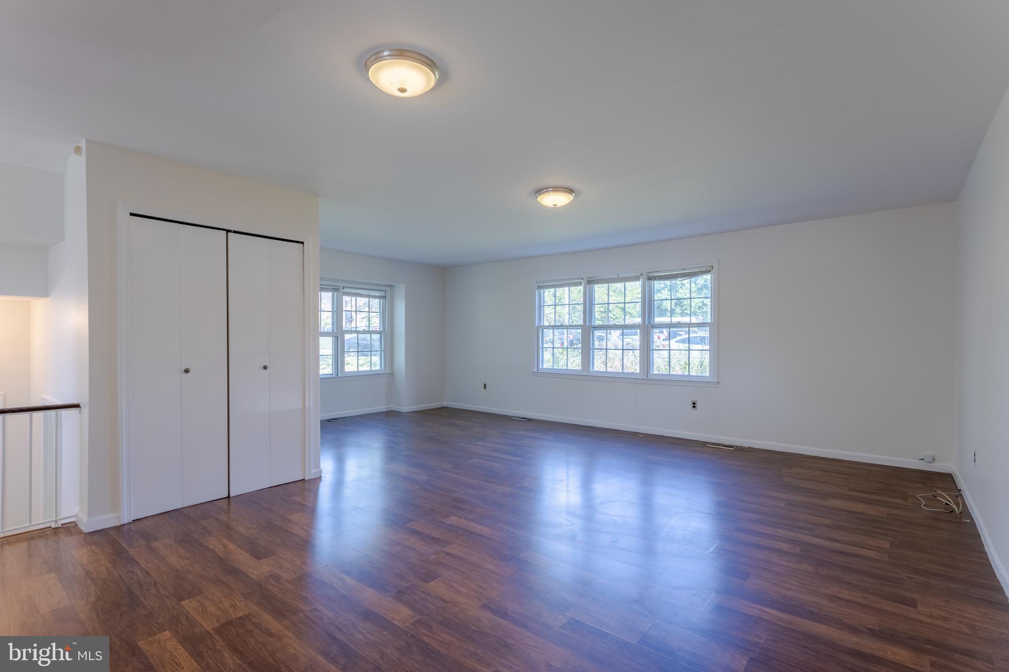 CALVERTON TOWNES - Residential