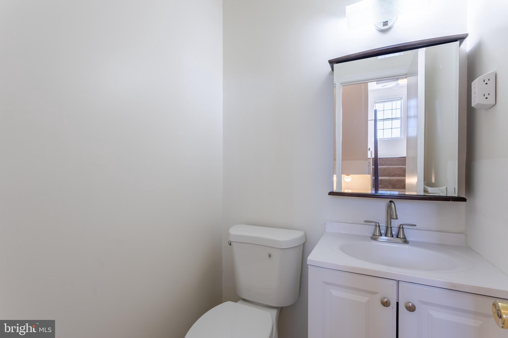 CALVERTON TOWNES - Residential