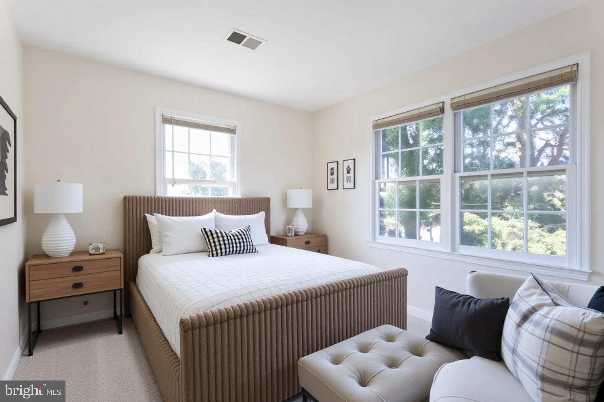 CALVERTON TOWNES - Residential