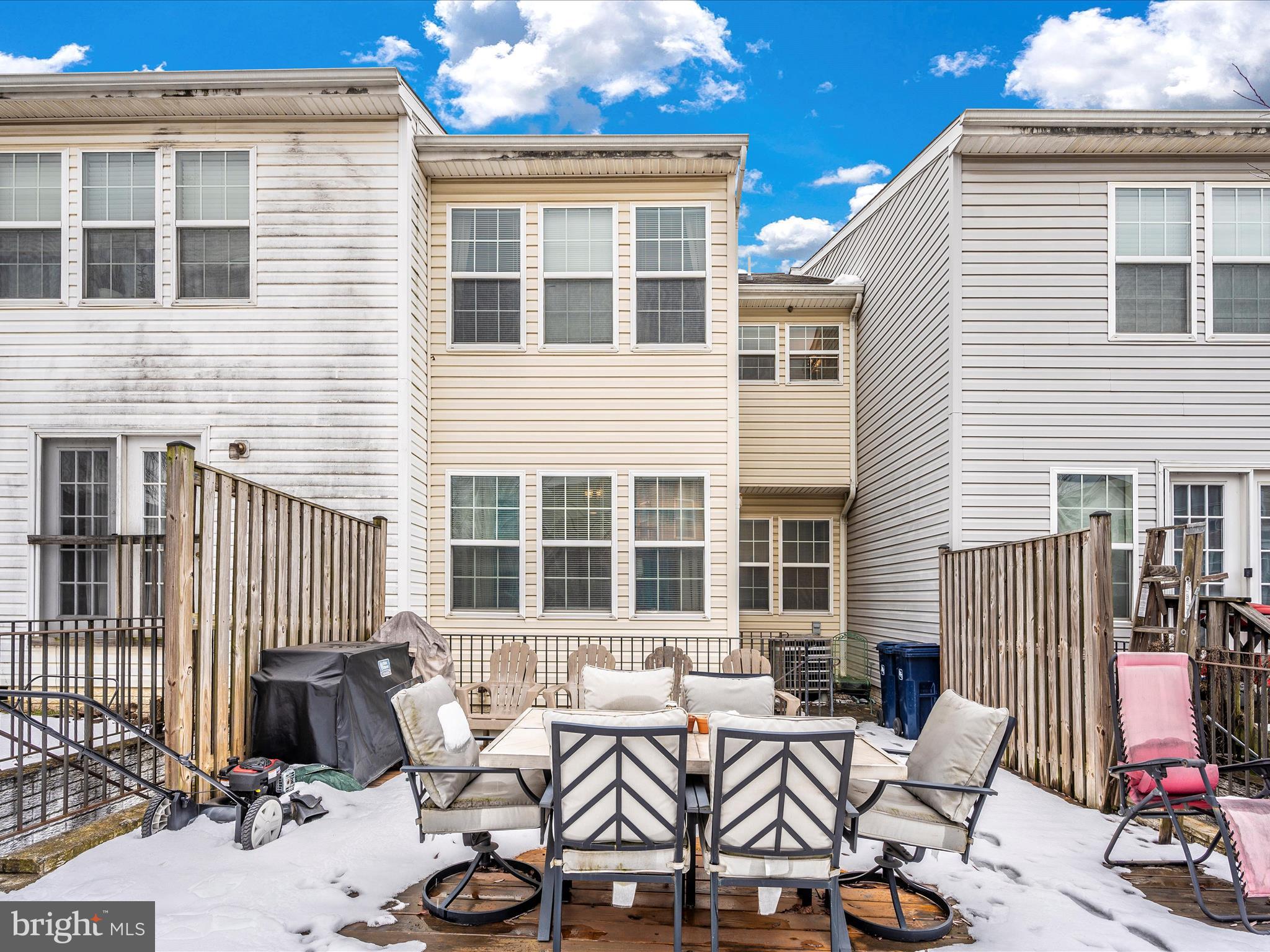 PRENTISS POINT II TOWNHOMES - Residential