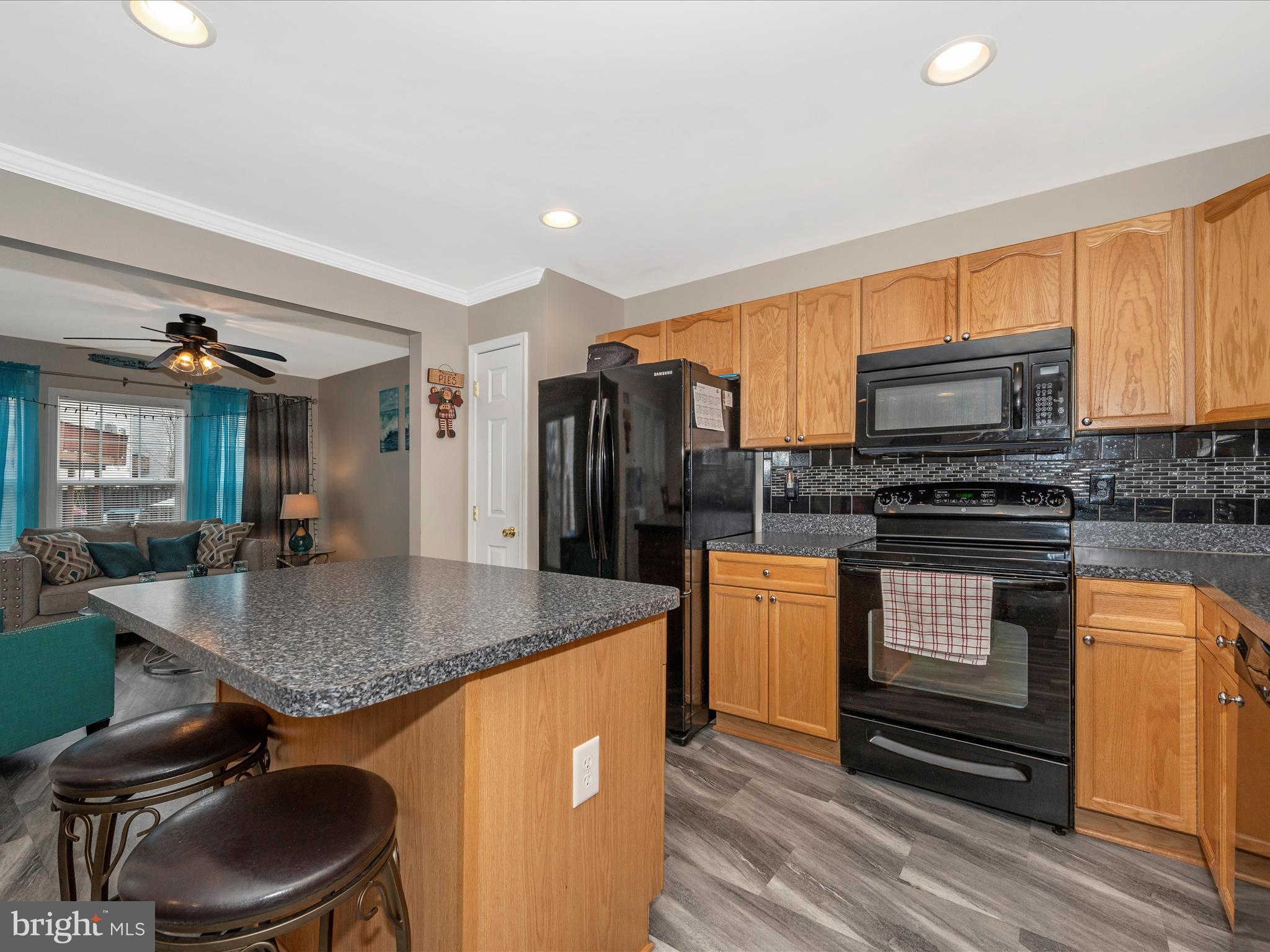 PRENTISS POINT II TOWNHOMES - Residential