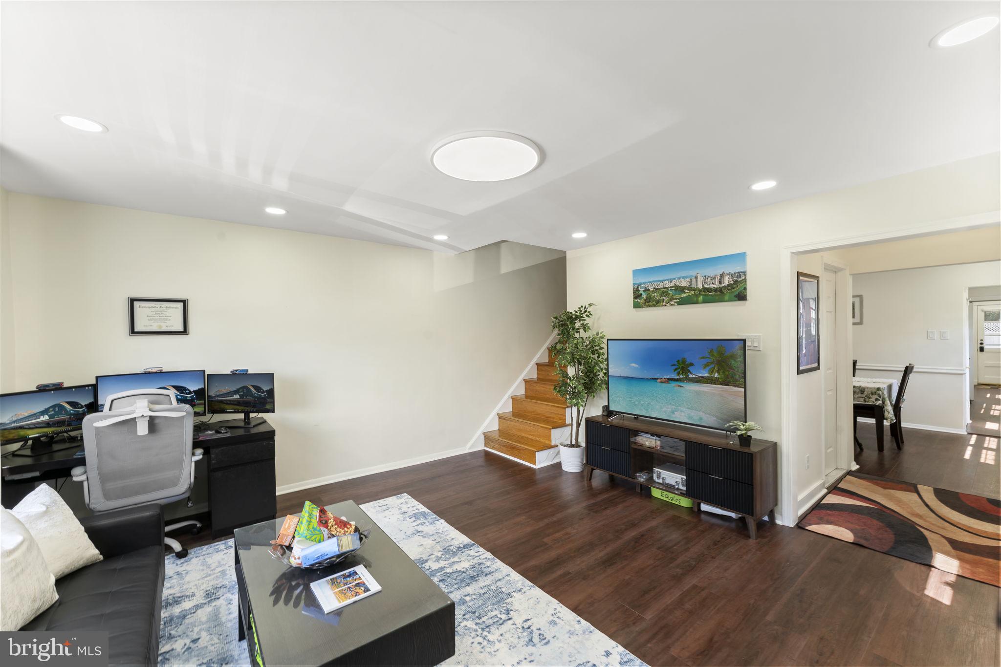 CHATHAM PARK - Residential