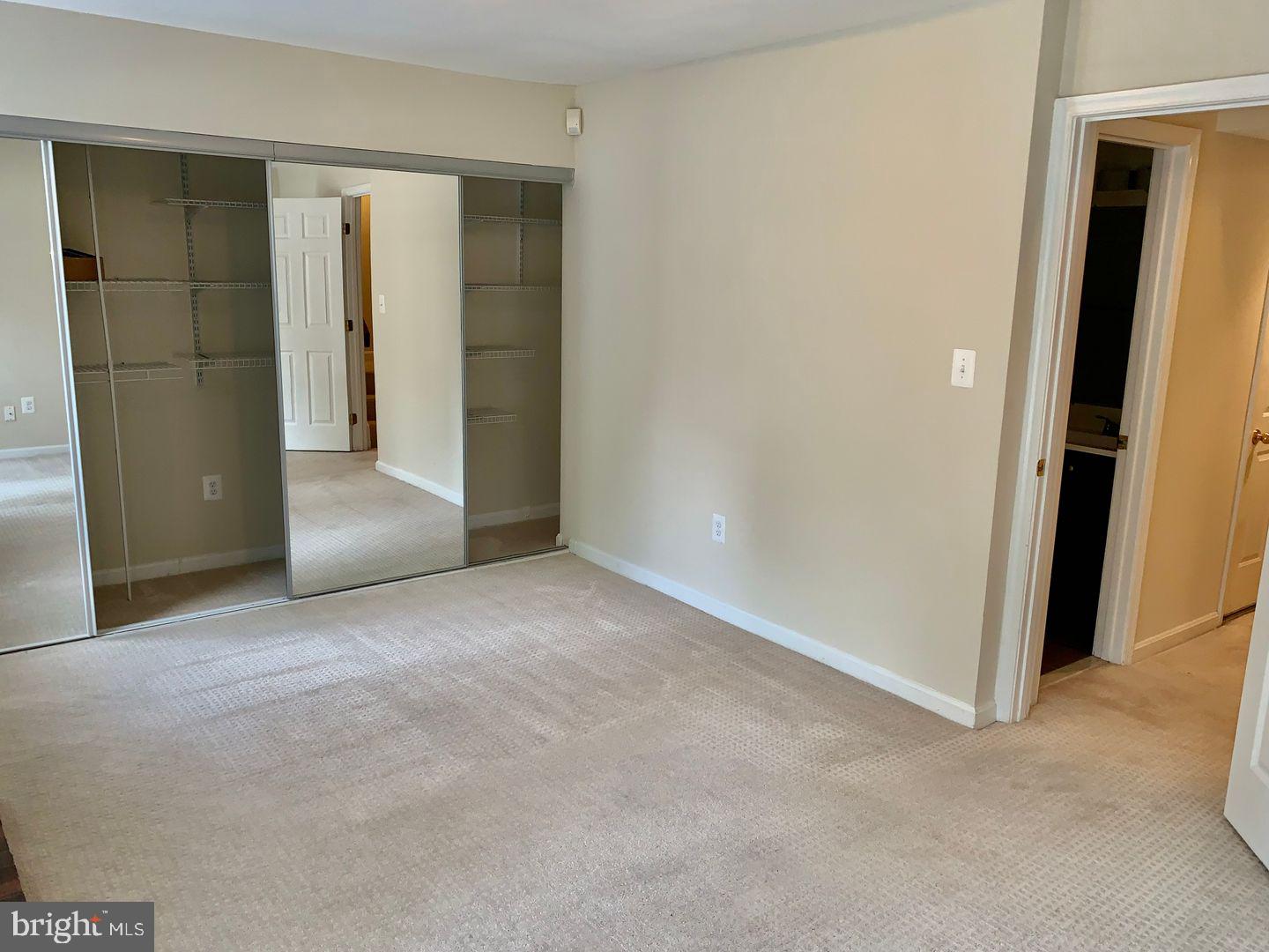 ROCKVILLE - Residential Lease