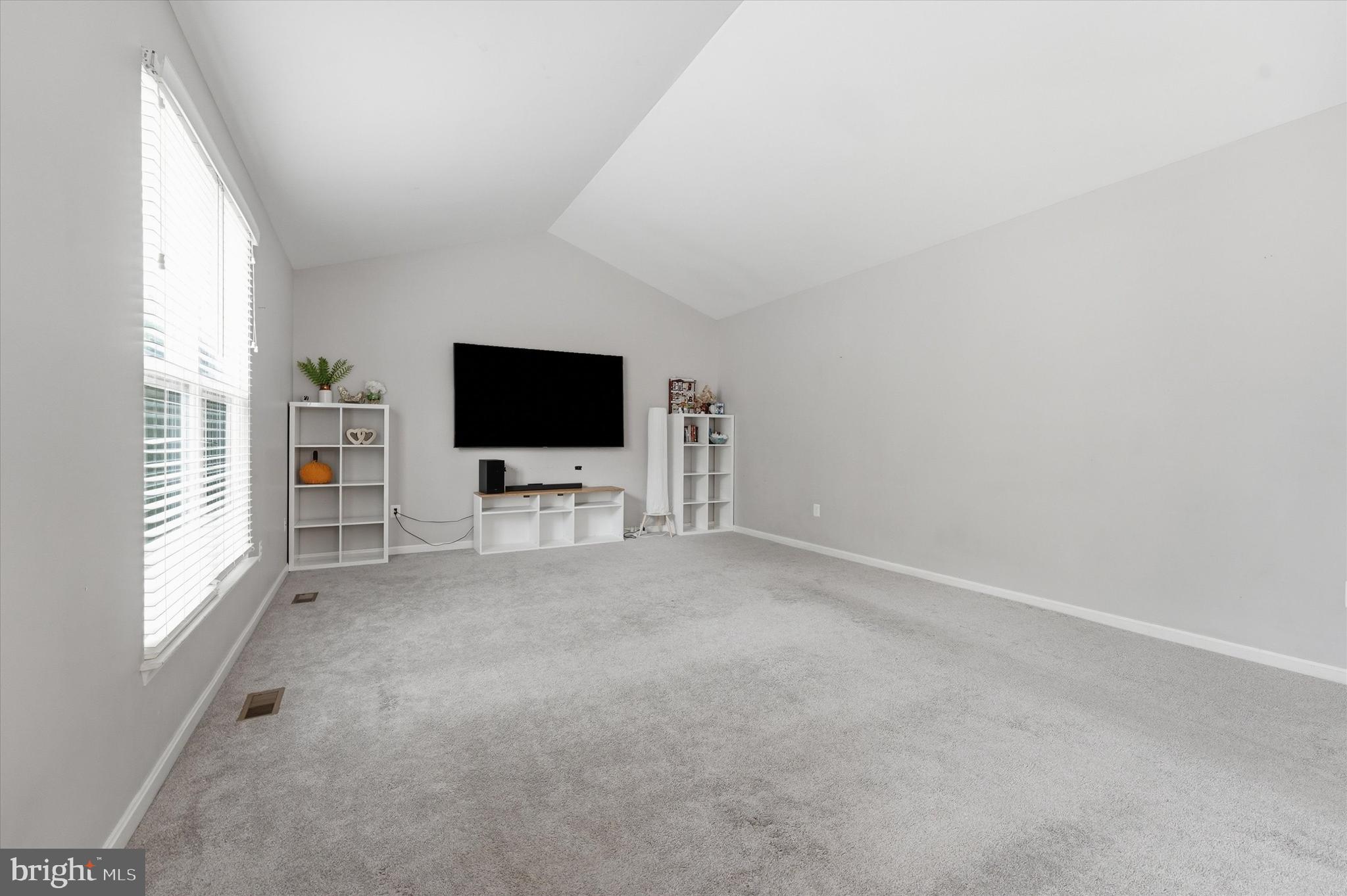 WHITTIER - Residential