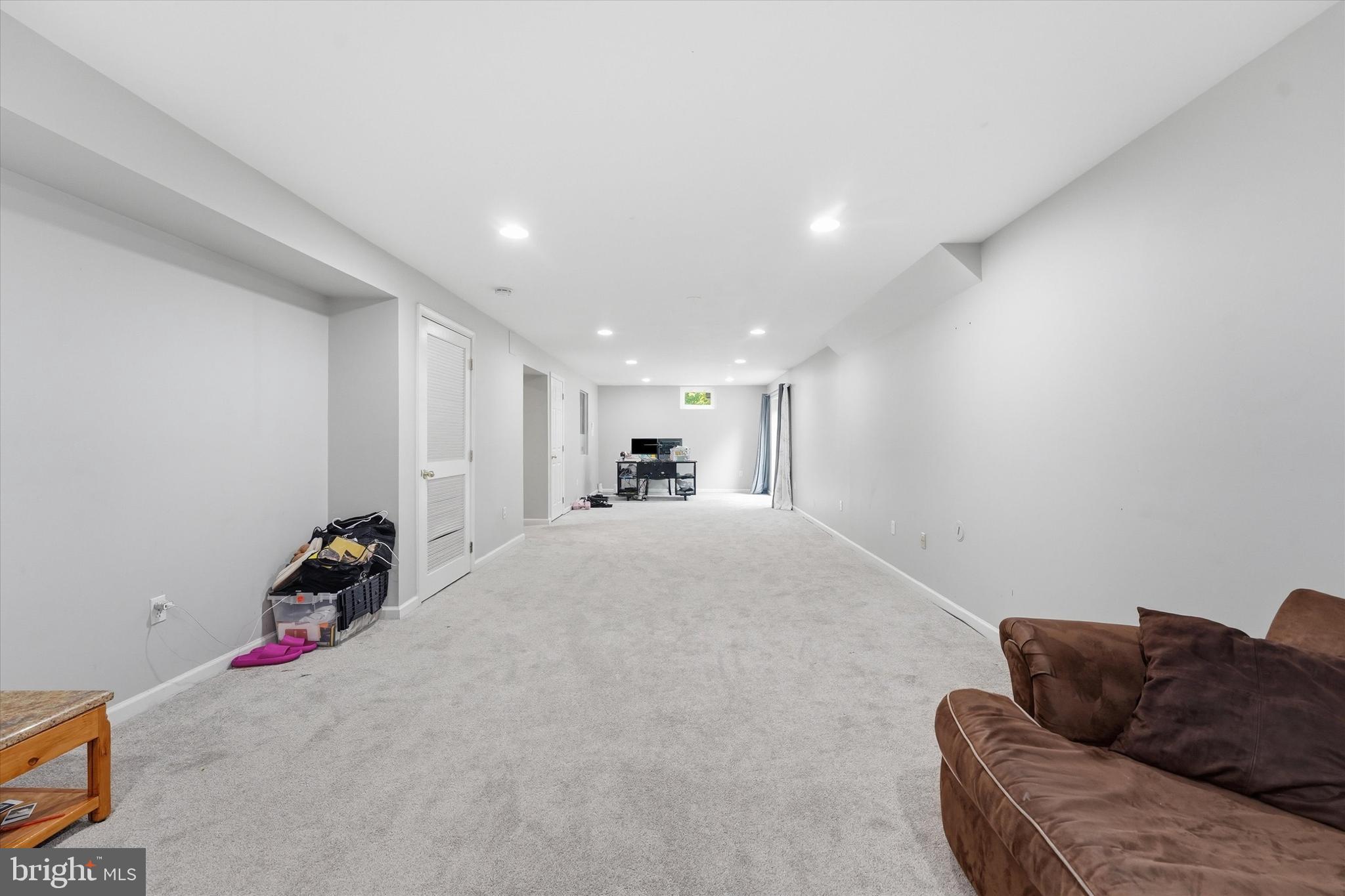 WHITTIER - Residential