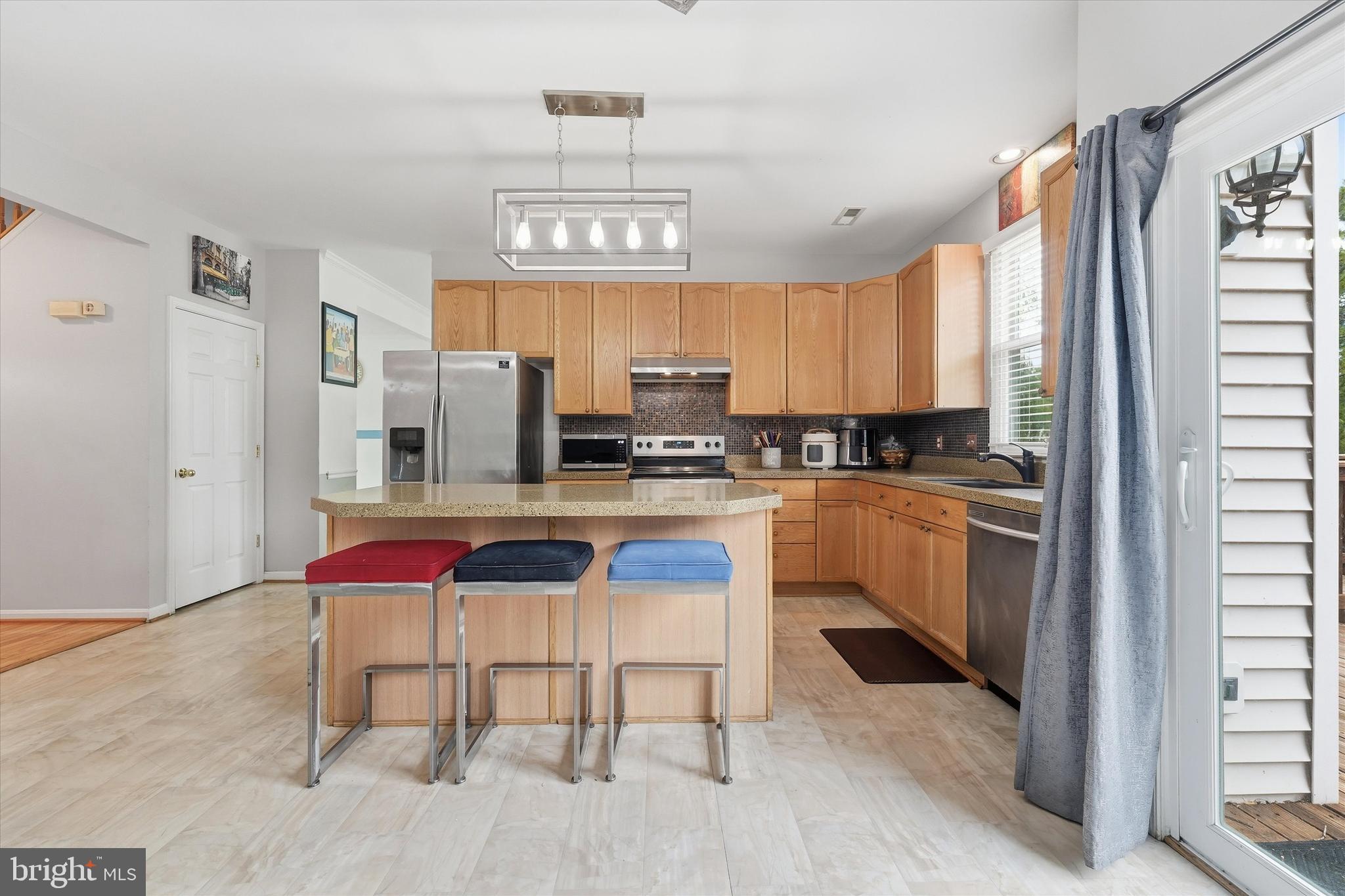 WHITTIER - Residential