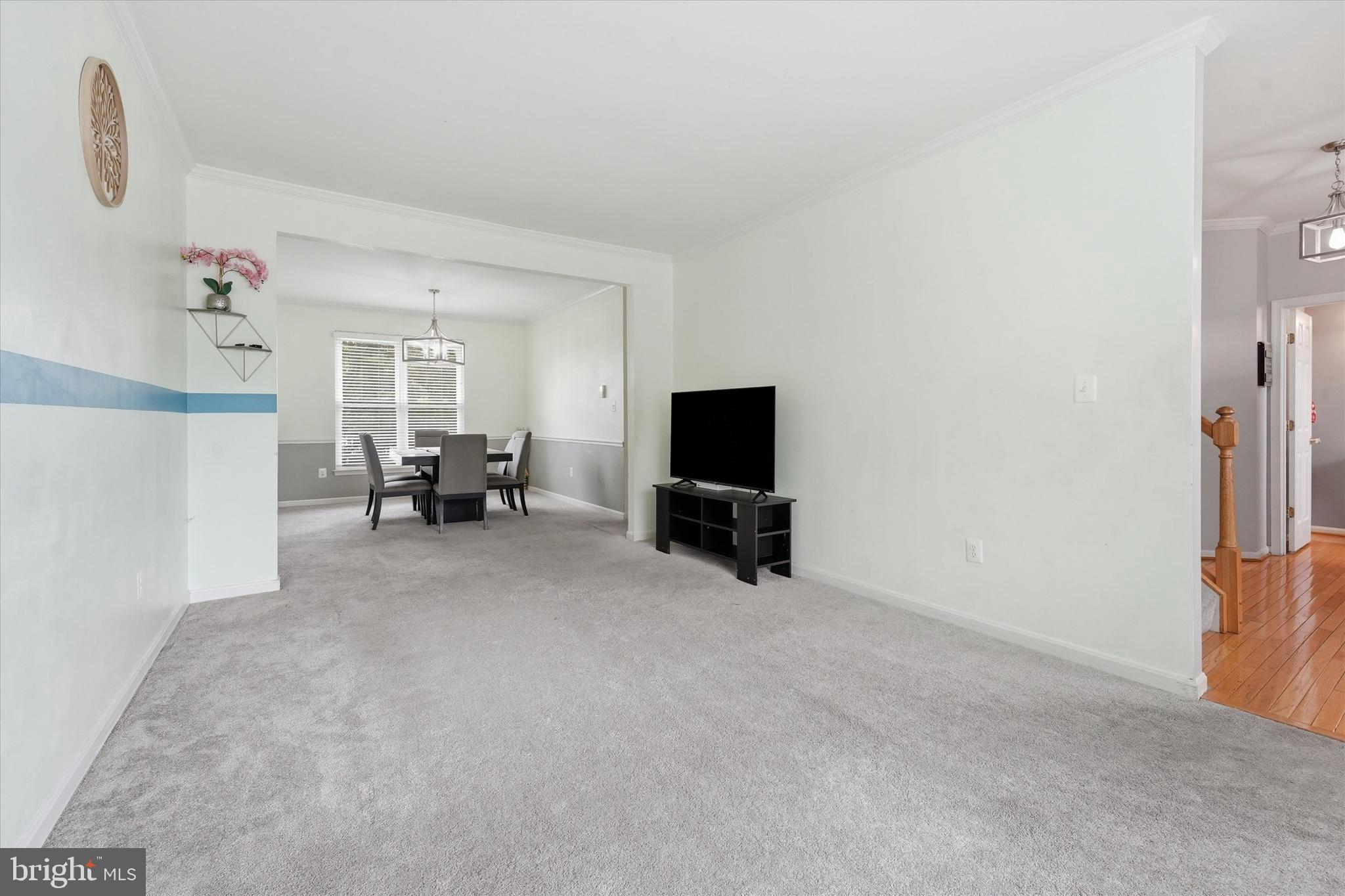 WHITTIER - Residential