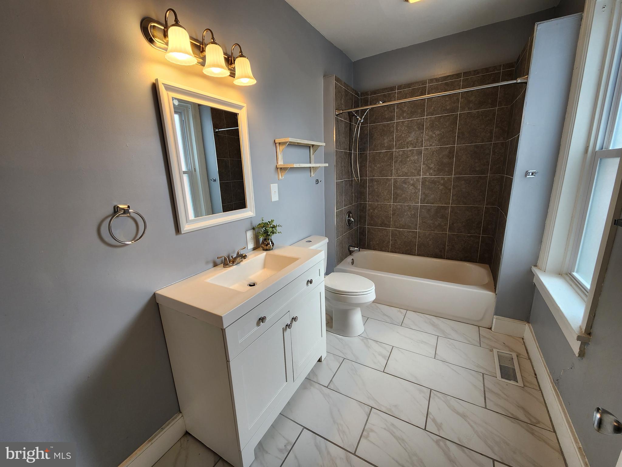 COLUMBIA BOROUGH - Residential