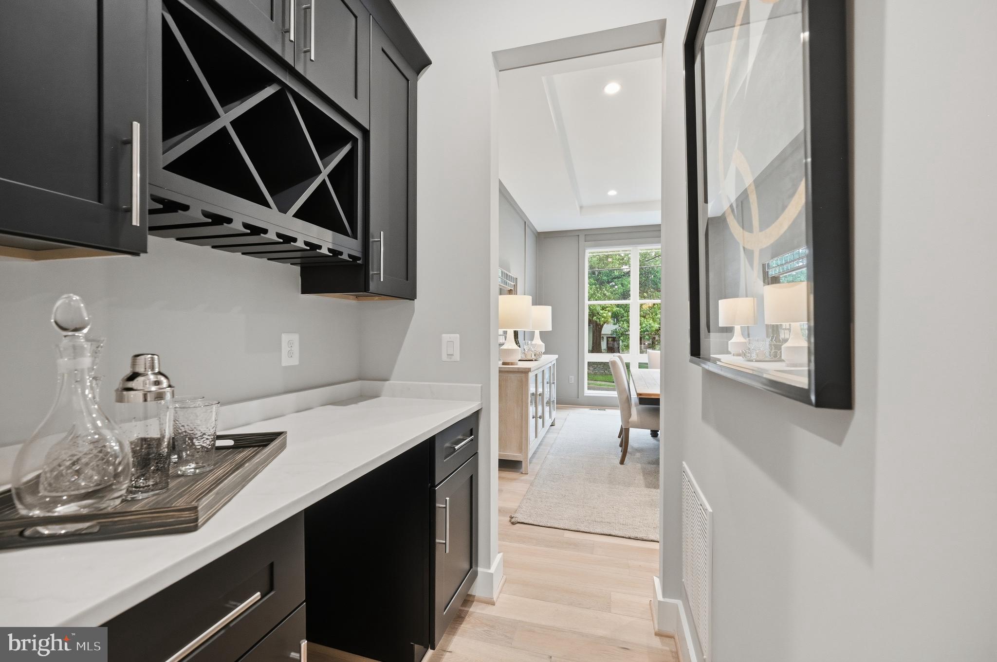 VIENNA HILLS - Residential