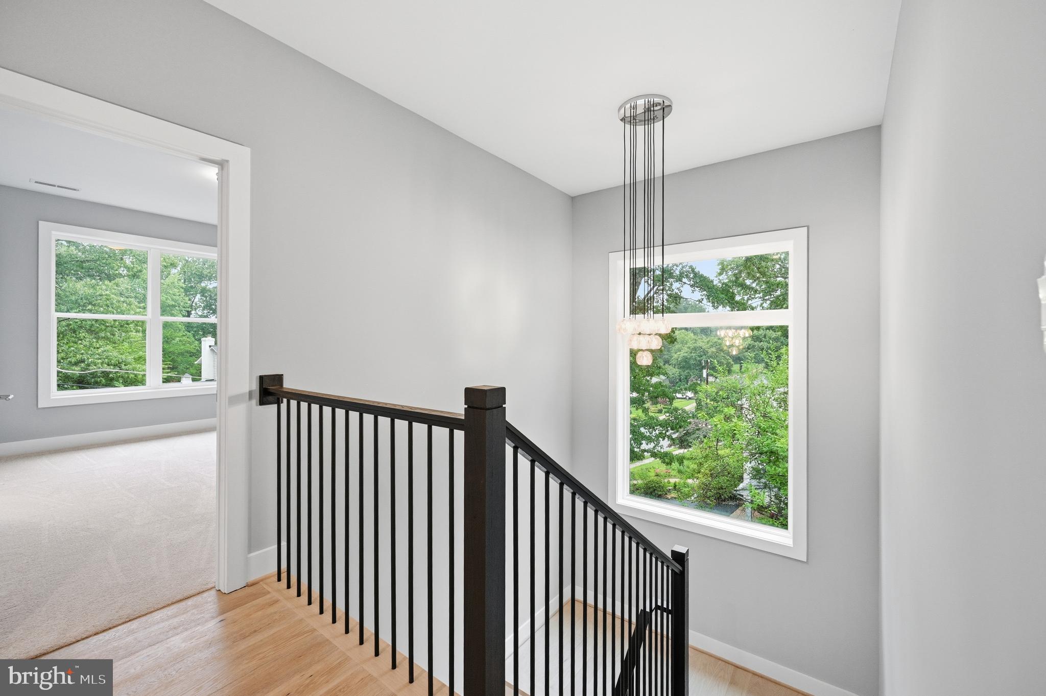 VIENNA HILLS - Residential