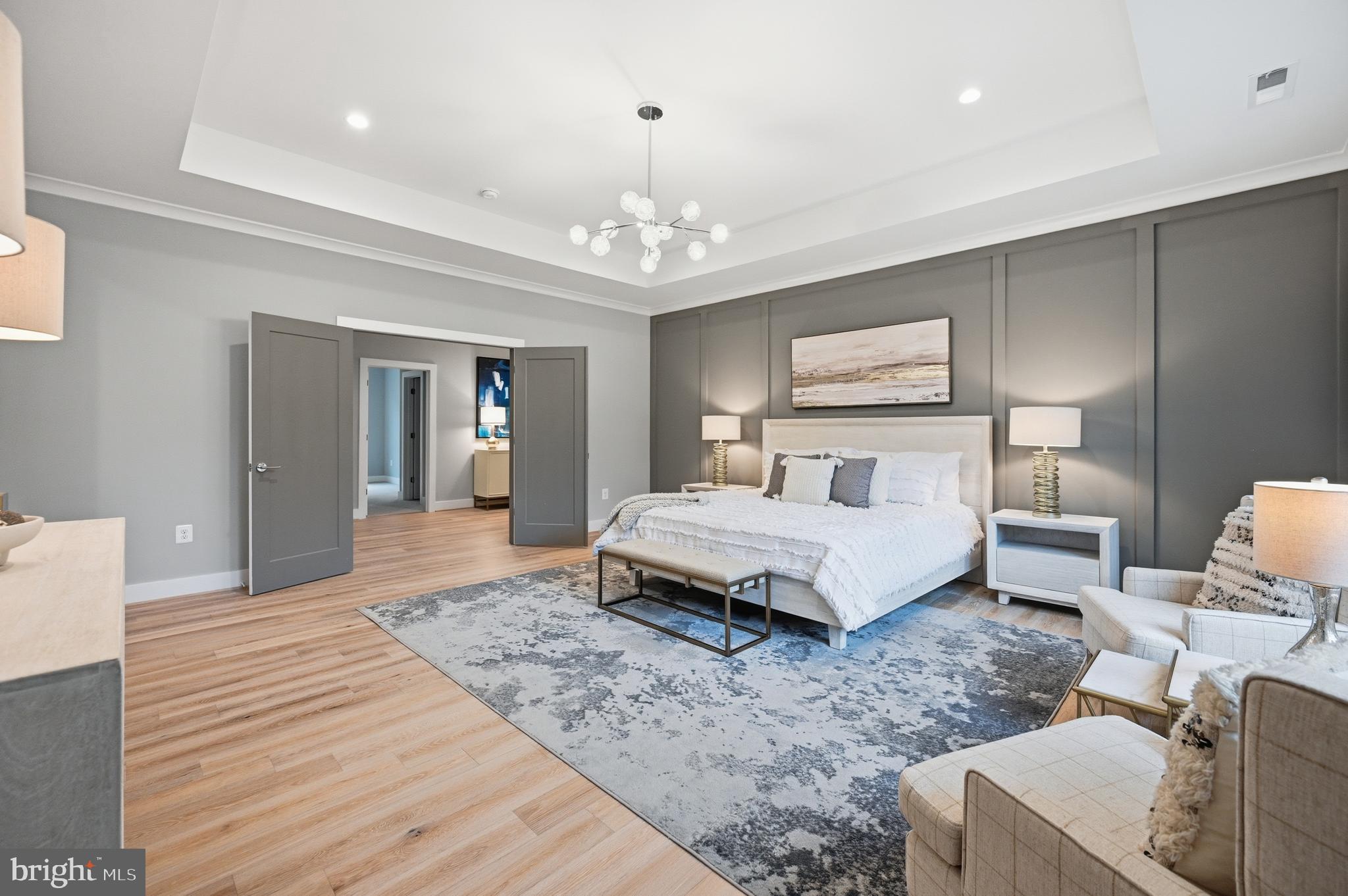 VIENNA HILLS - Residential