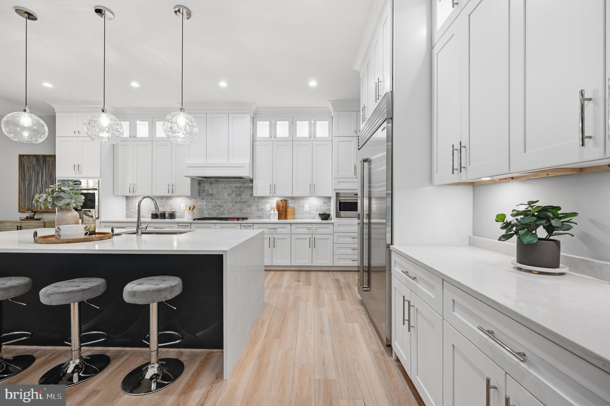 VIENNA HILLS - Residential