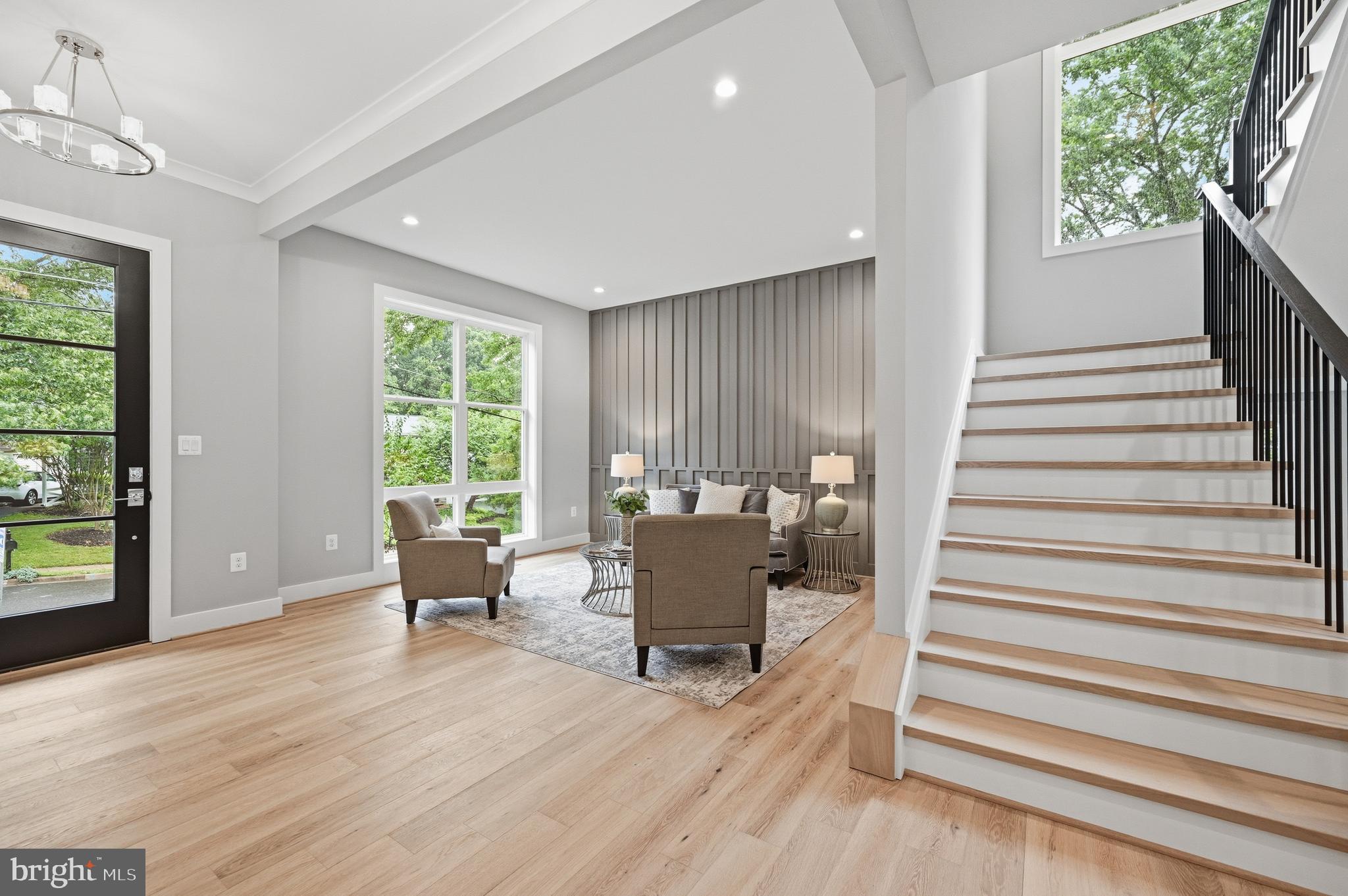 VIENNA HILLS - Residential