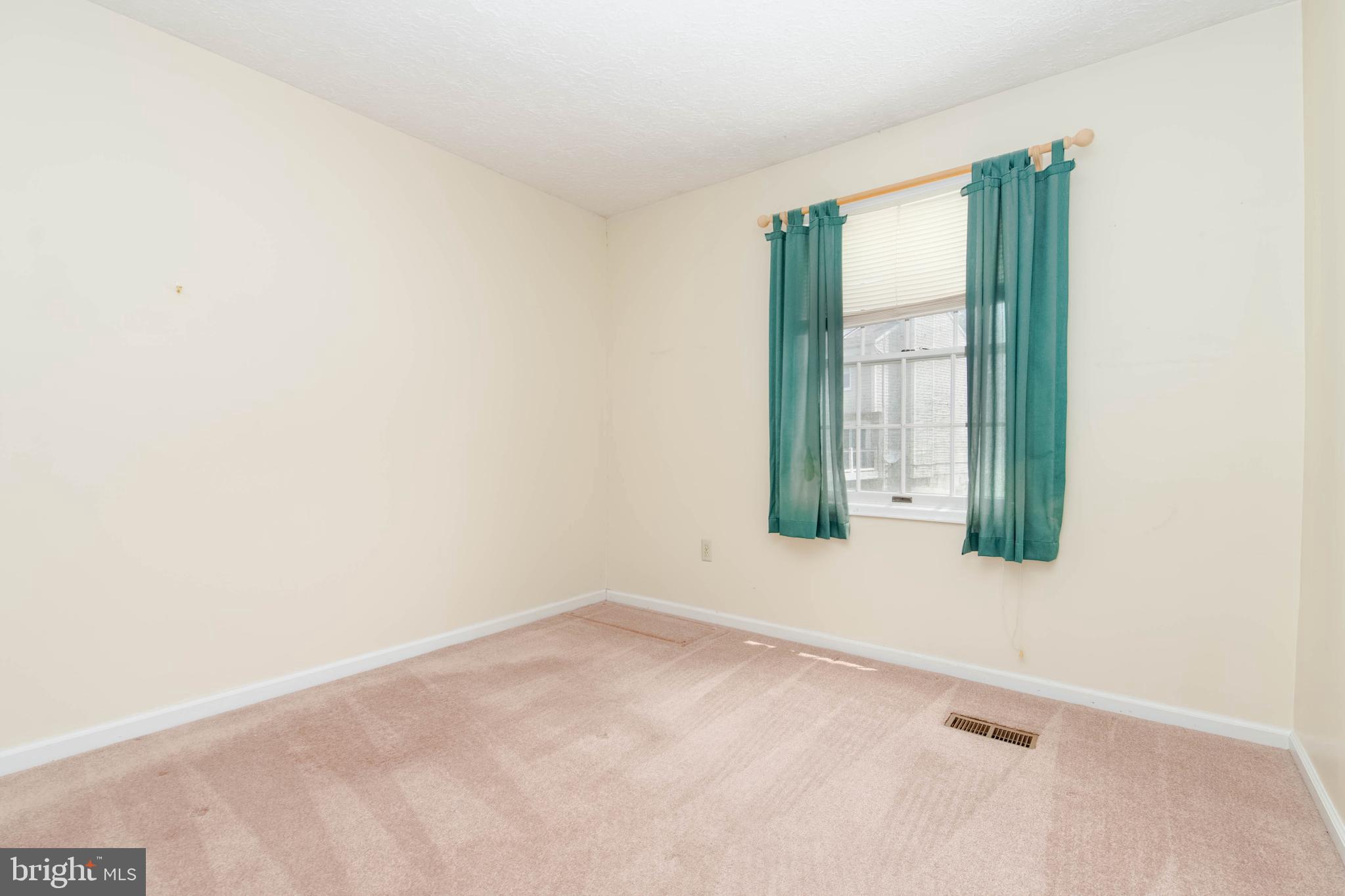 VILLAGE OF SILVER HALL - Residential