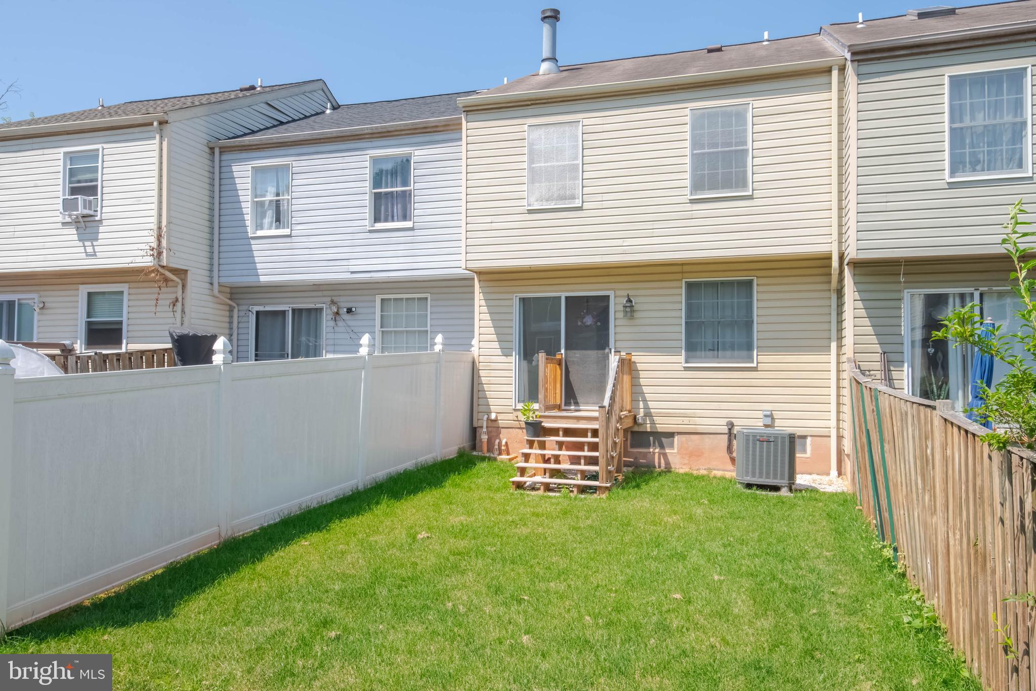 VILLAGE OF SILVER HALL - Residential