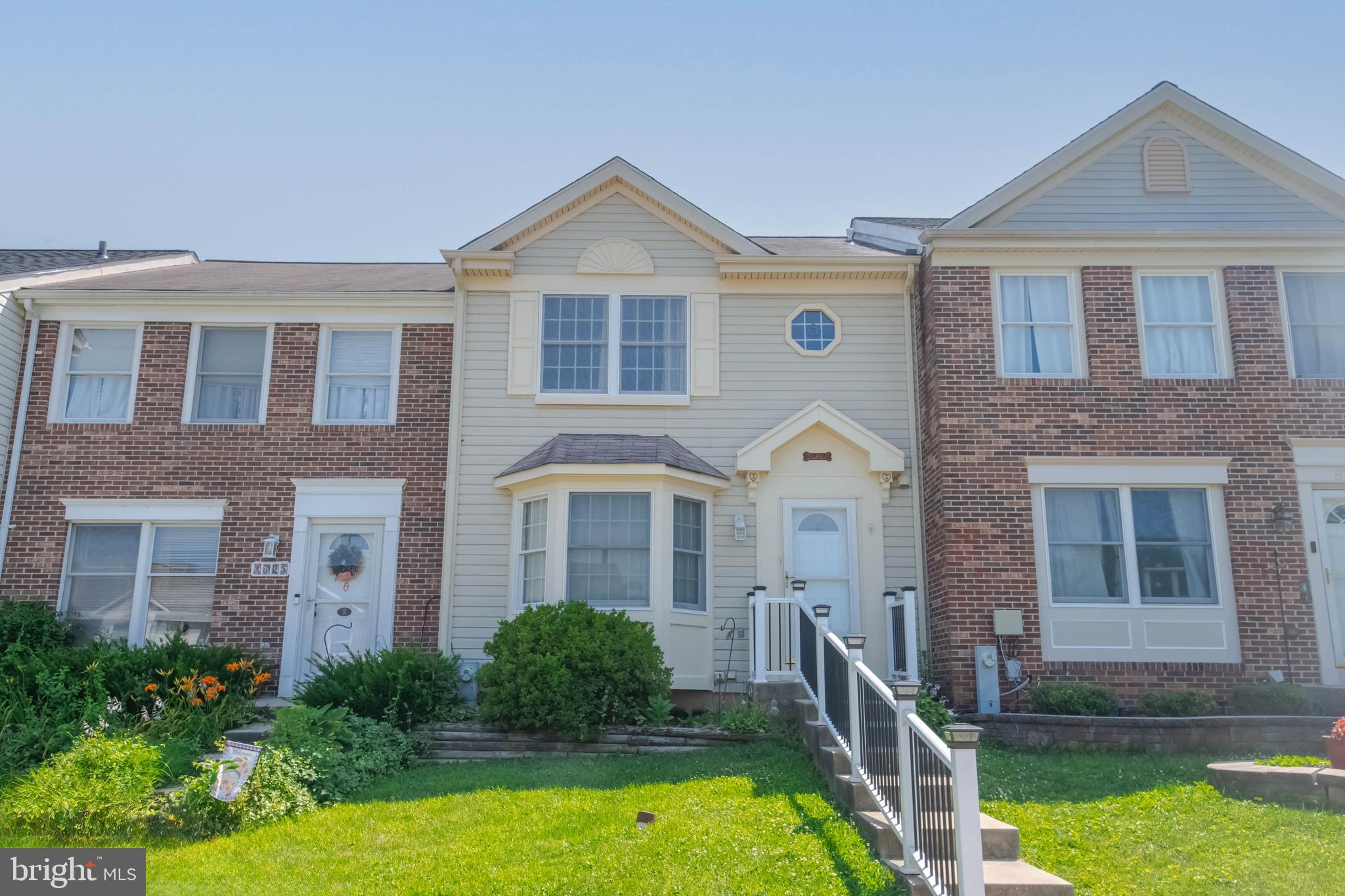 VILLAGE OF SILVER HALL - Residential